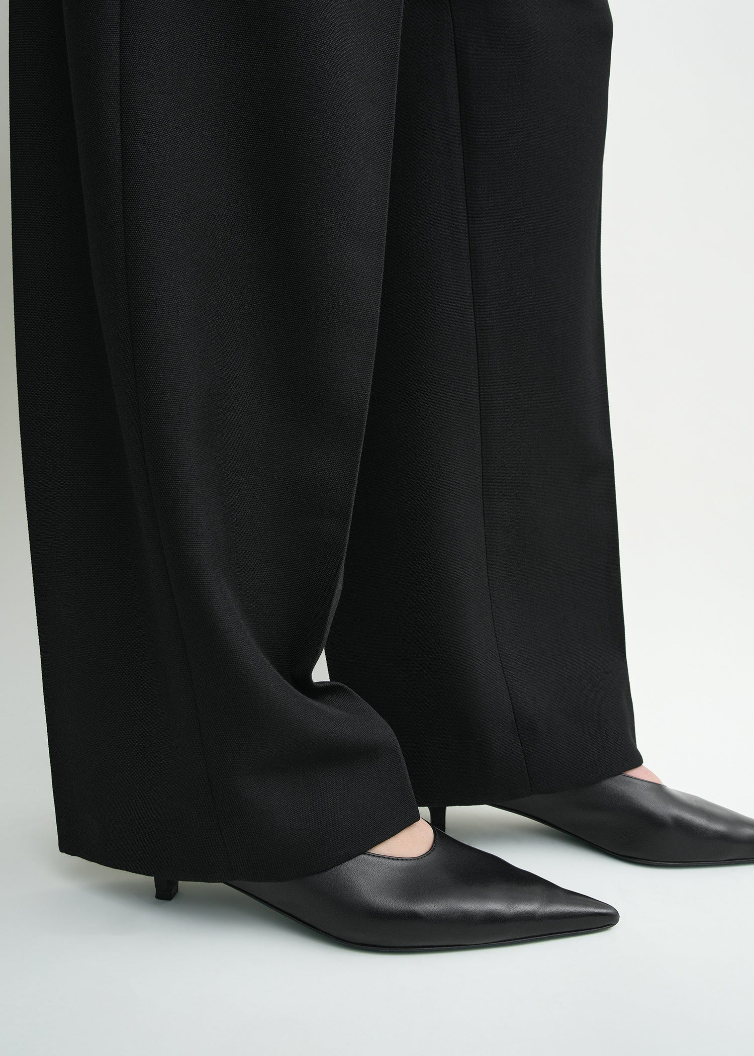 Sharp nappa kitten pumps black - 3