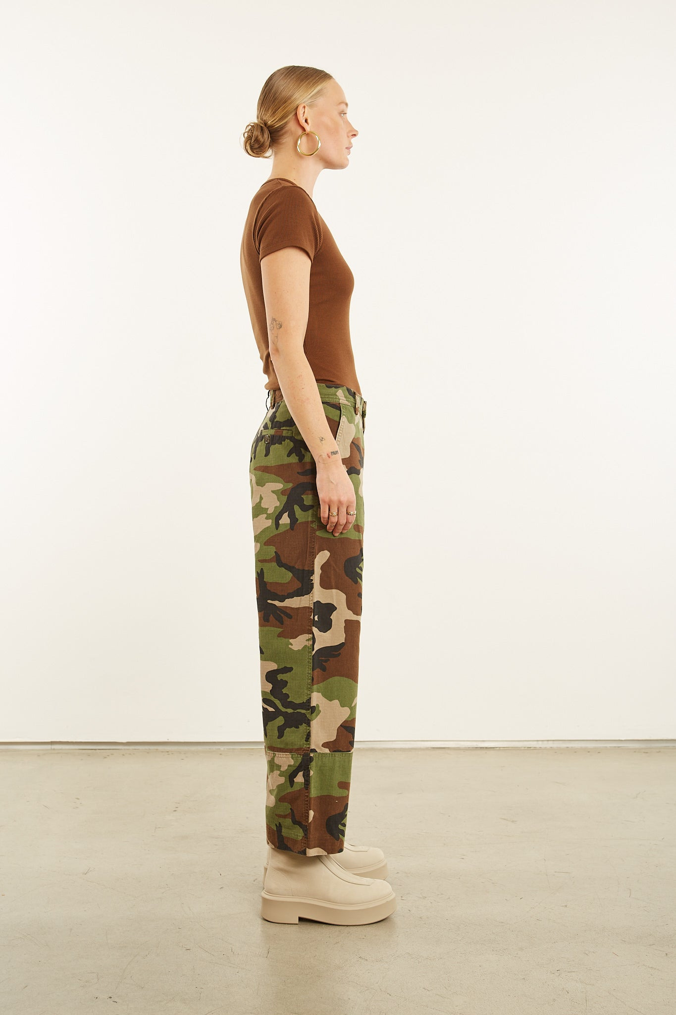 CAMOUFLAGE SLASH POCKET TROUSERS - 4