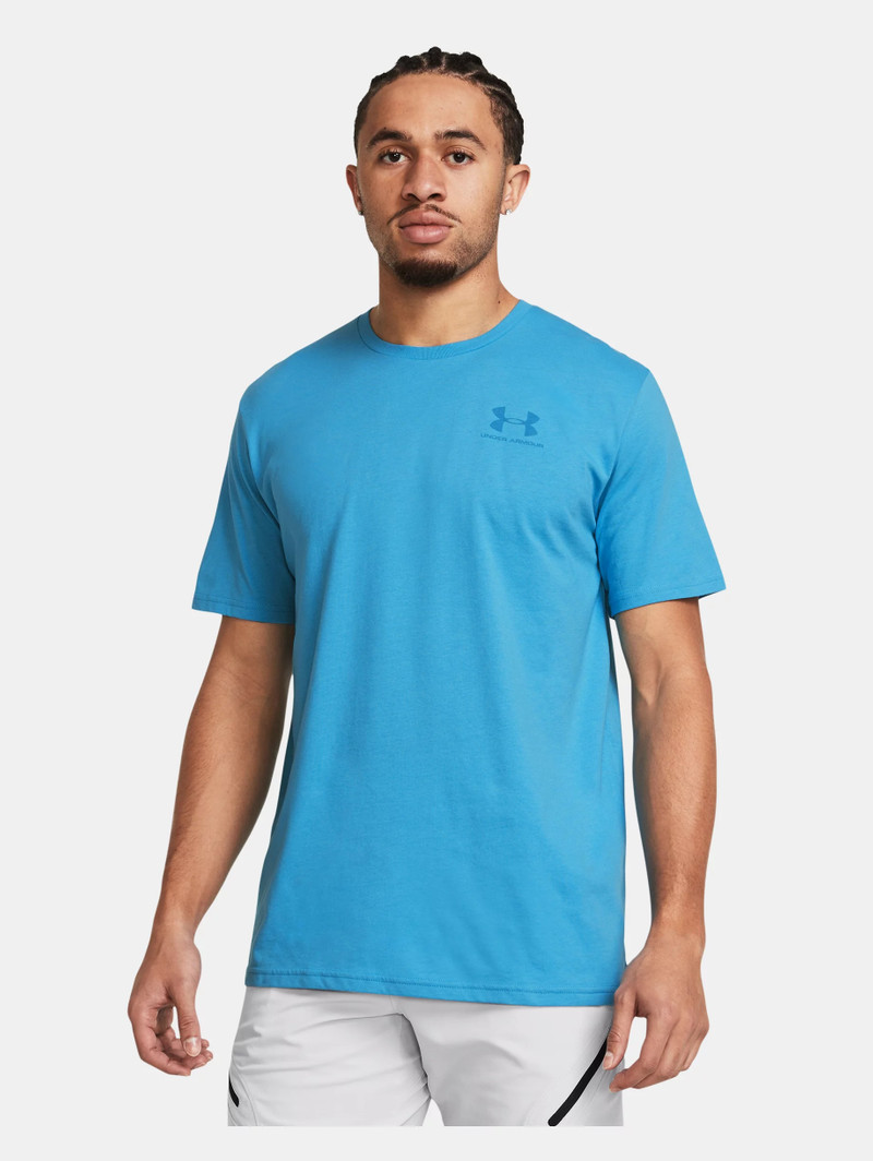 Under Armour UA Left Chest Logo outlook