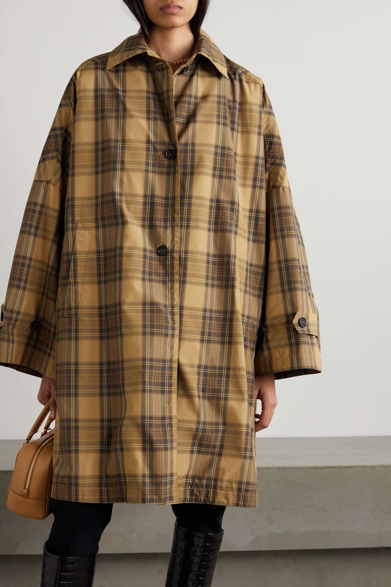 Oversized checked recycled shell coat - 3