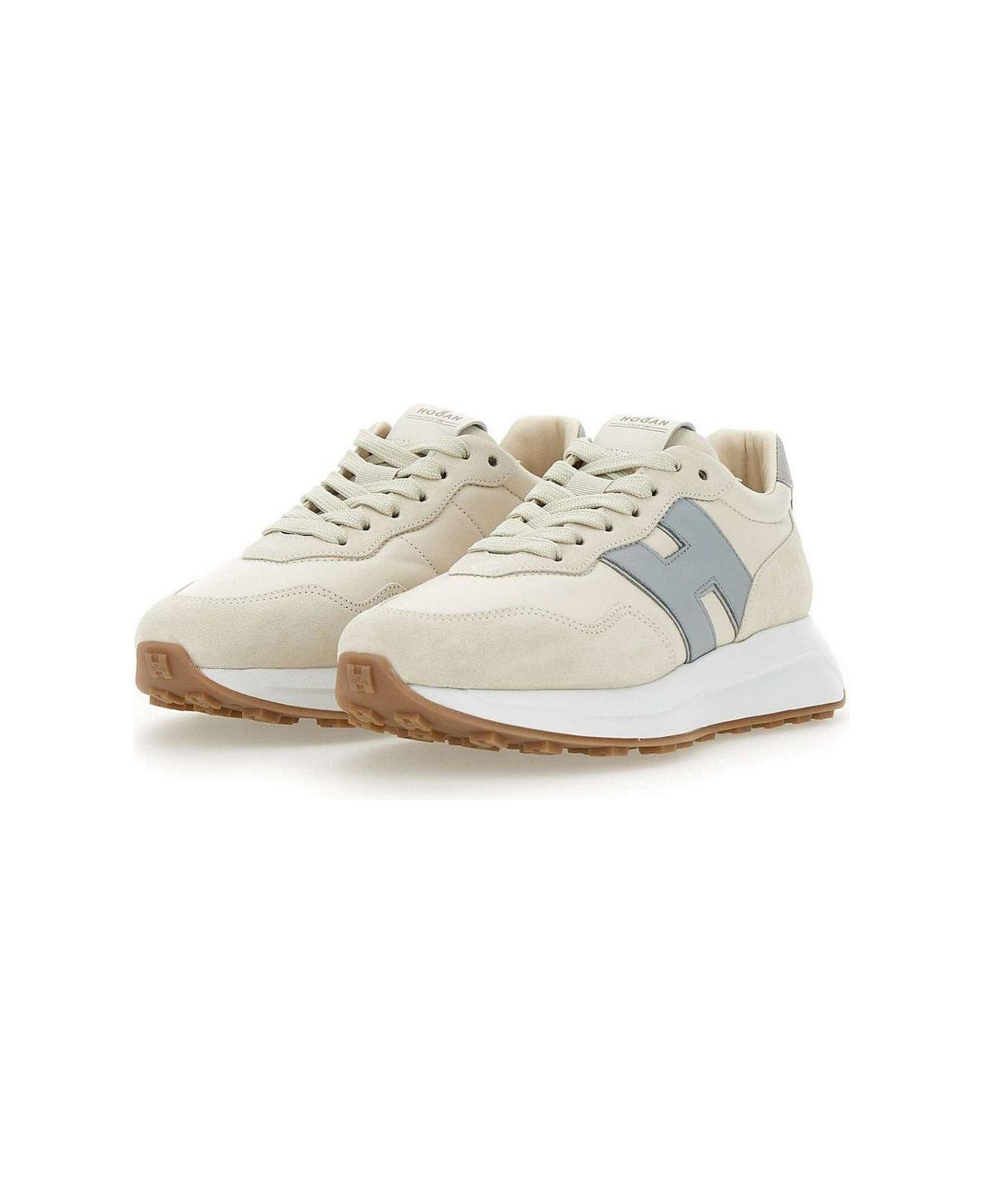 Logo Patch Panelled Sneakers - 4