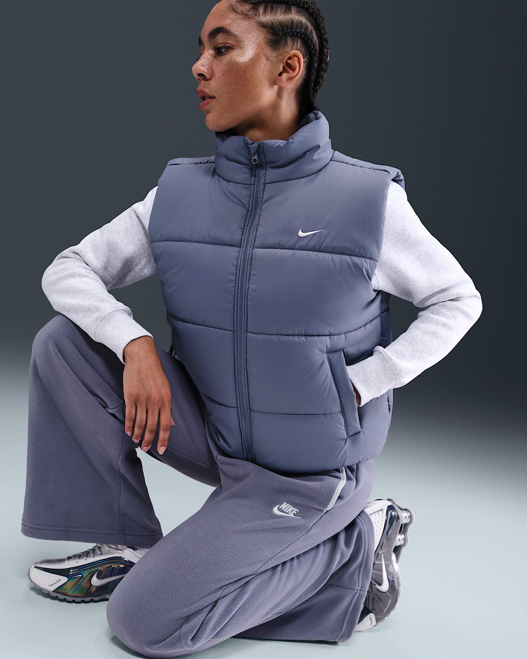 Nike Sportswear Classic Puffer Women's Therma-FIT Loose Vest - 3