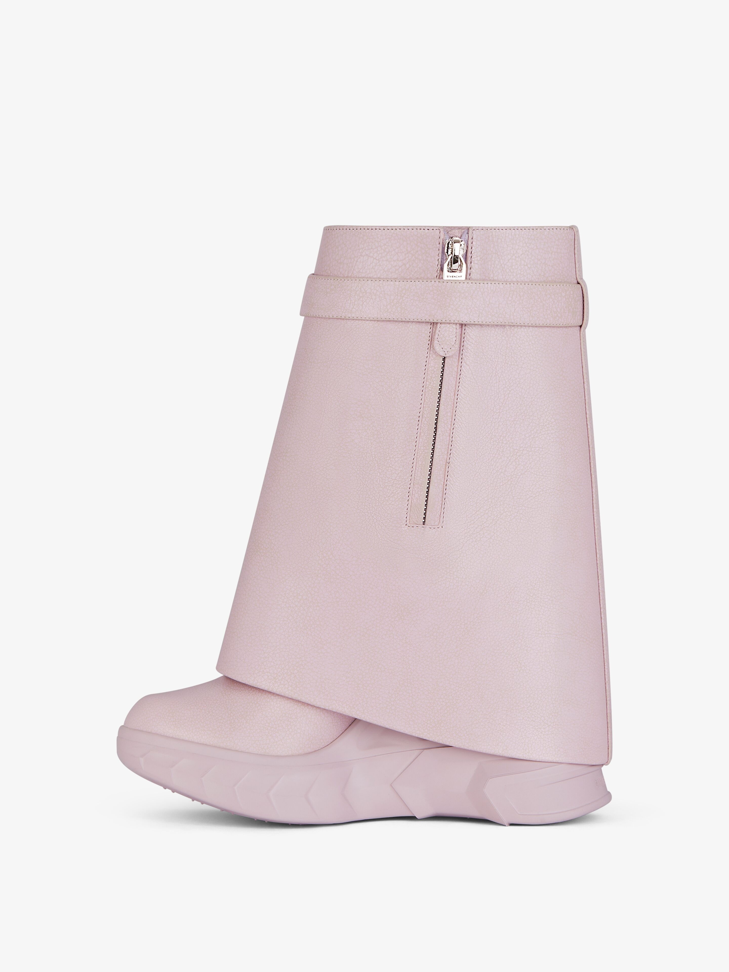 SHARK LOCK BIKER ANKLE BOOTS IN GRAINED LEATHER - 5