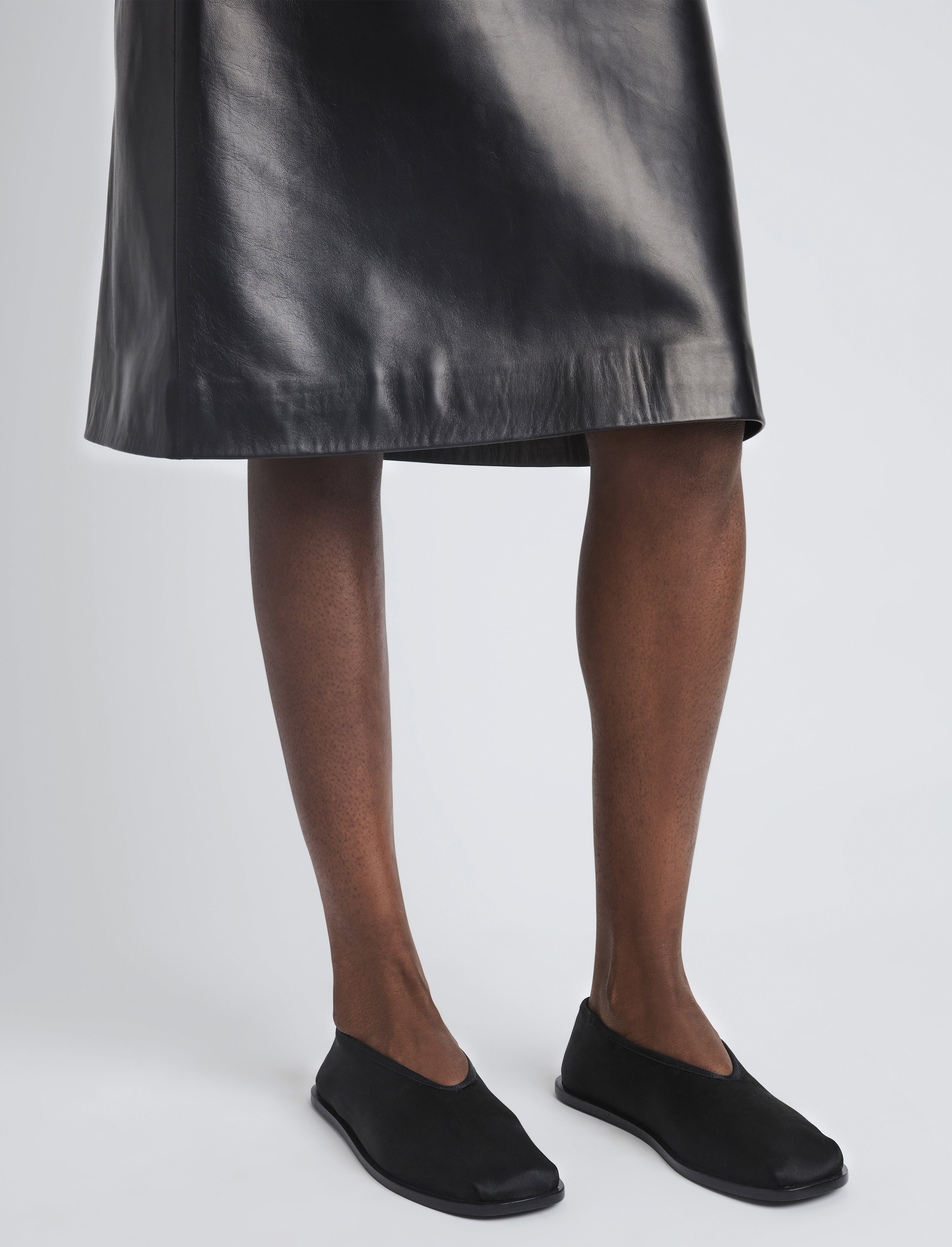 Soft Square Slippers in Satin - 5