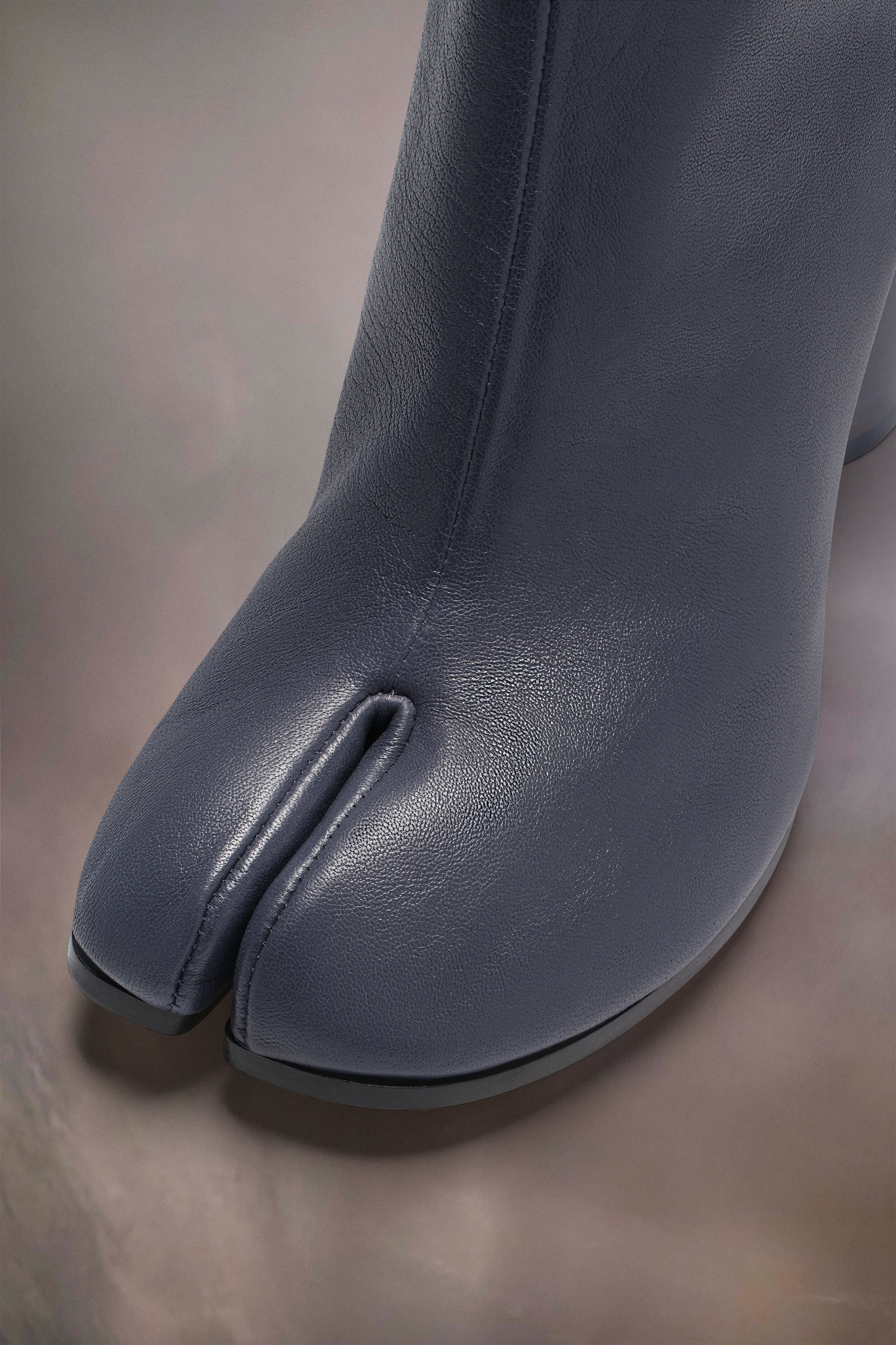 Tabi ankle boots - 5