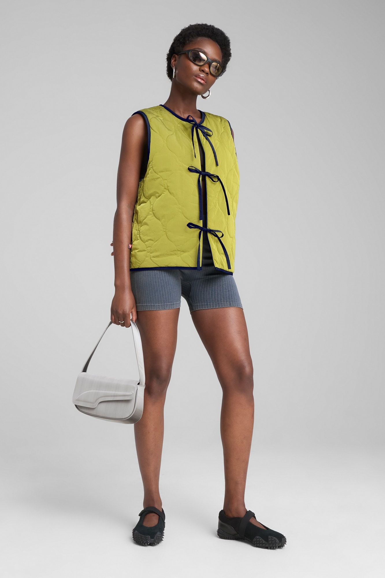 YONA Women's Reversible Vest - 5