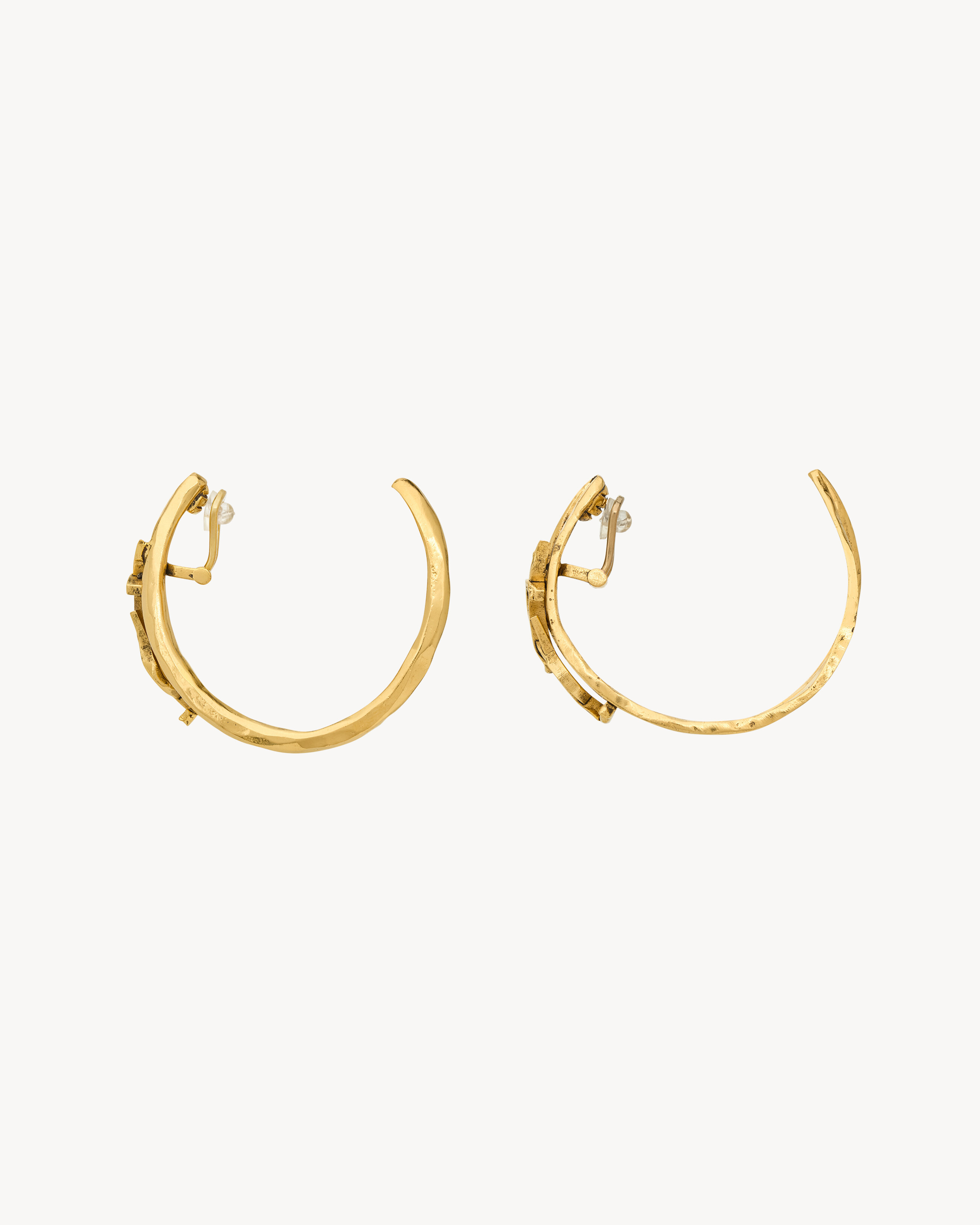 SMALL CASSANDRE EARRINGS IN METAL - 3