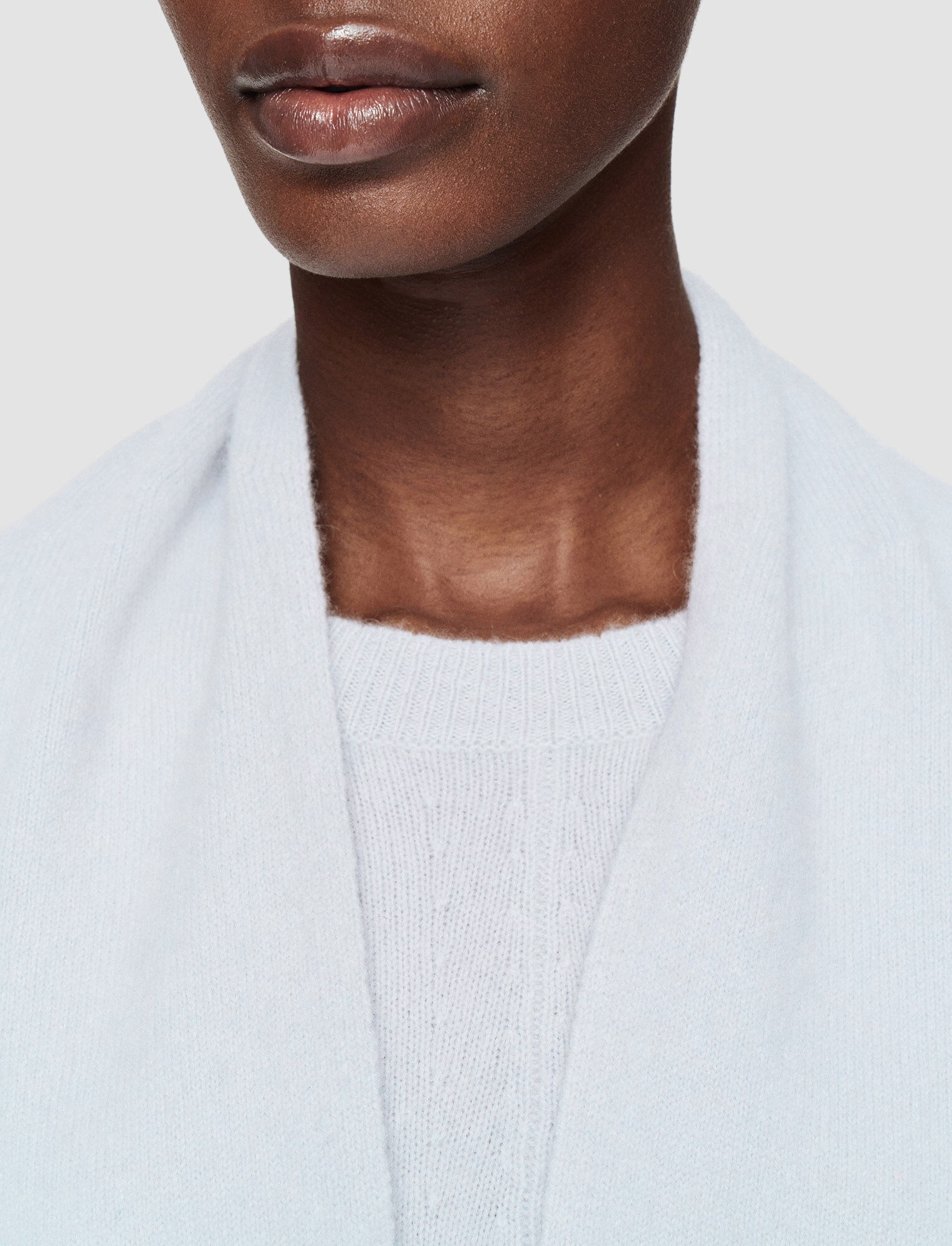 Brushed Cashmere Sleeveless Wrap - 5