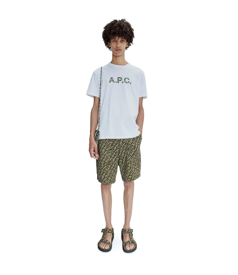 A.P.C. Barry shorts outlook
