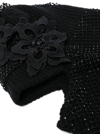 WHO DECIDES WAR floral-appliquÃ© knitted balaclava outlook