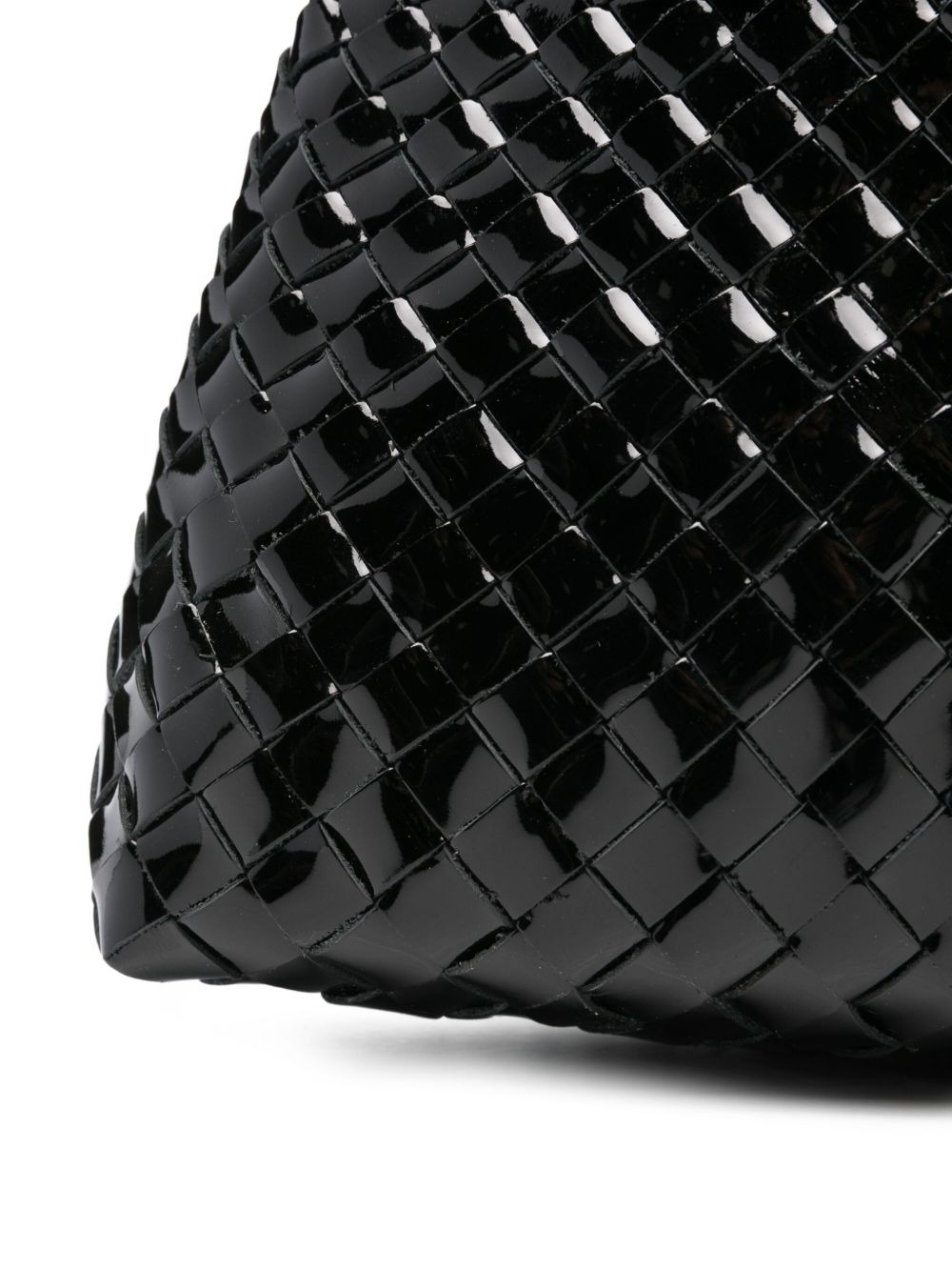 patent-leather woven tote bag - 4