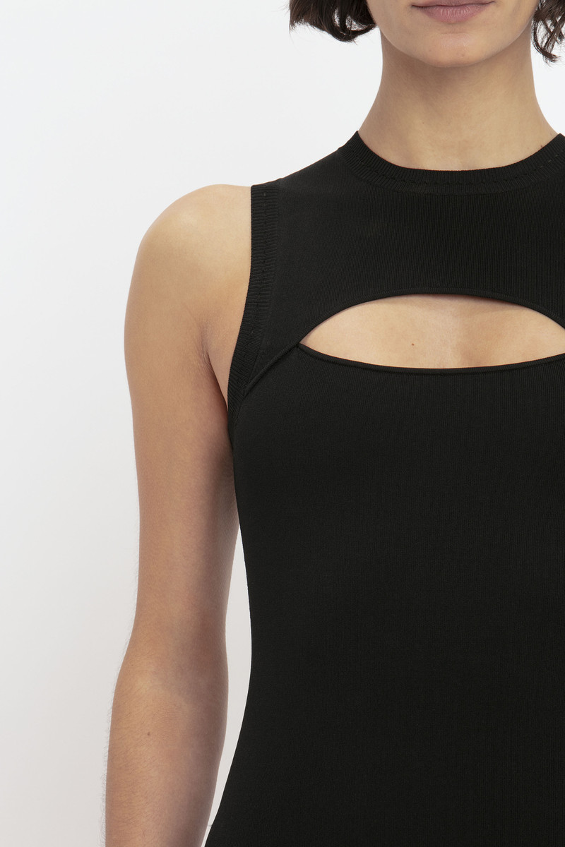 VB Body Slash Front Midi Dress In Black 6