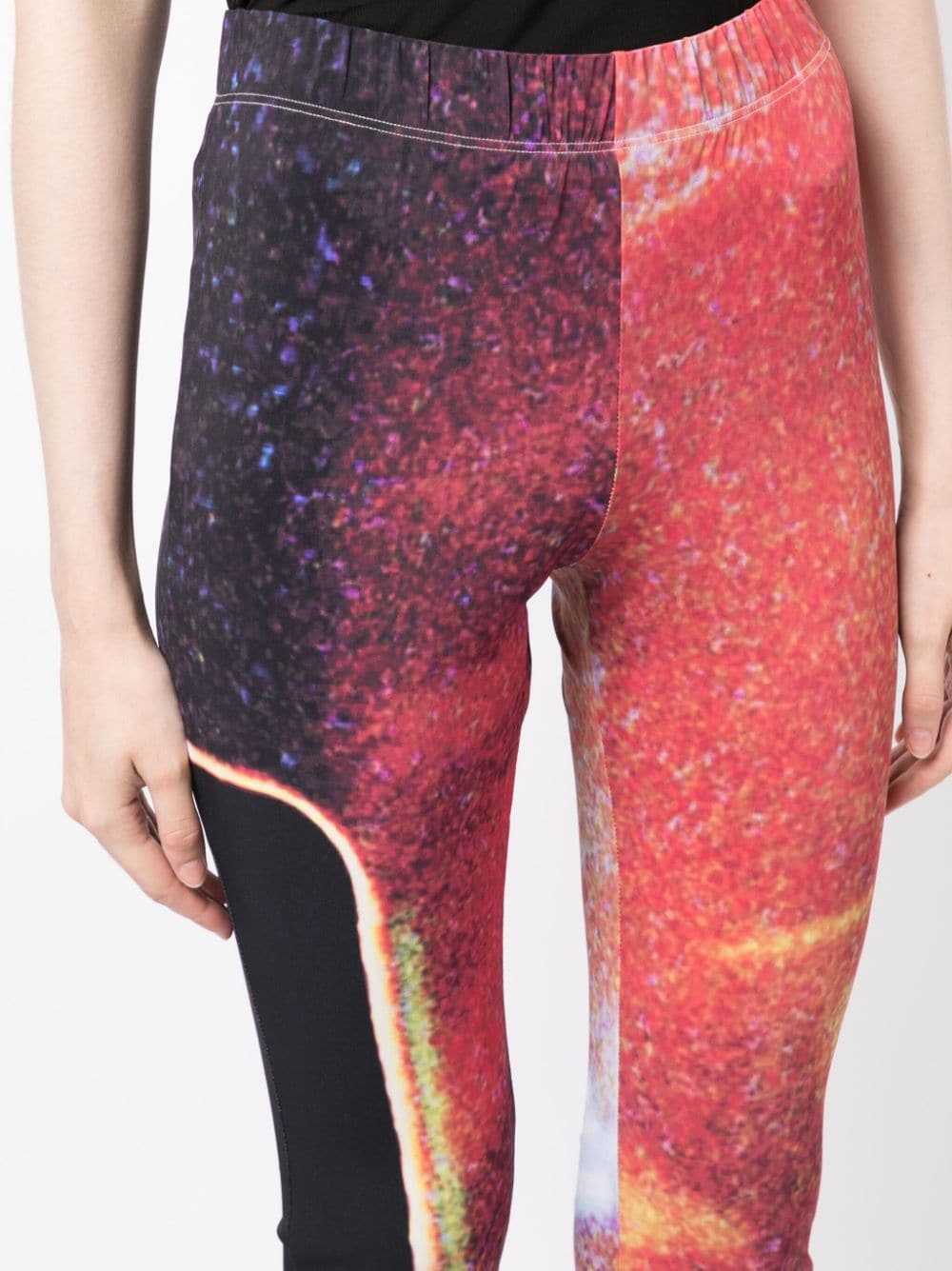 abstract-pattern print flared trousers - 5