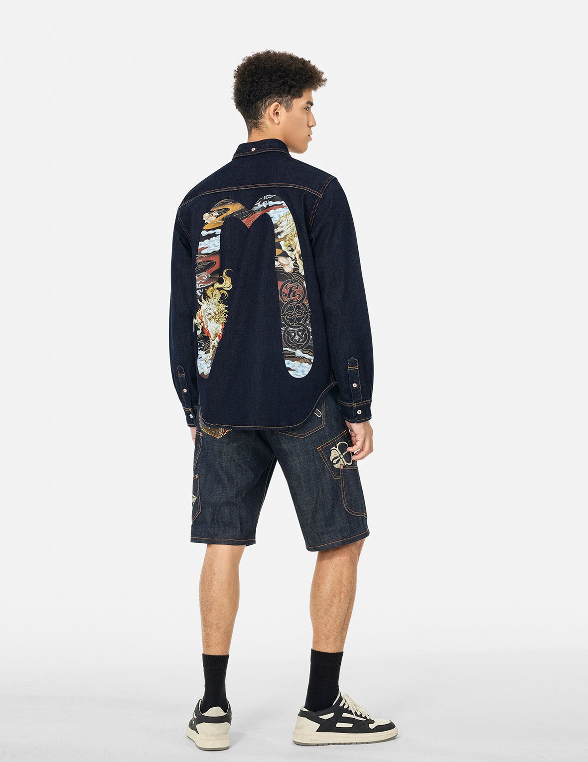 Hakutaku Daicock Printed Regular Fit Denim Shirt - 3