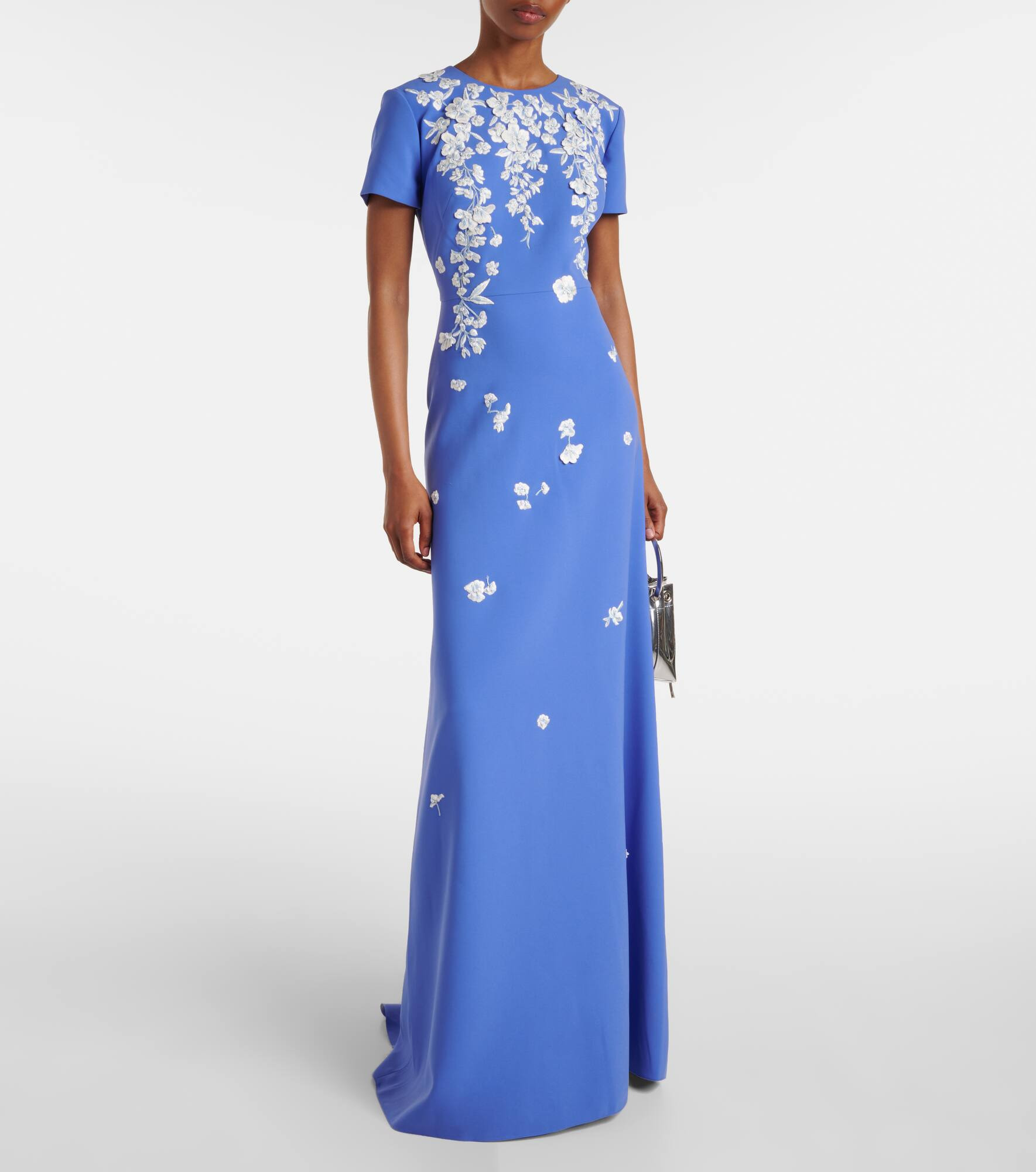 Embroidered crêpe gown - 2