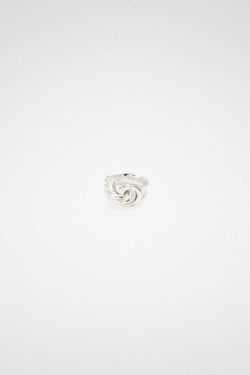 Jil Sander Ring outlook