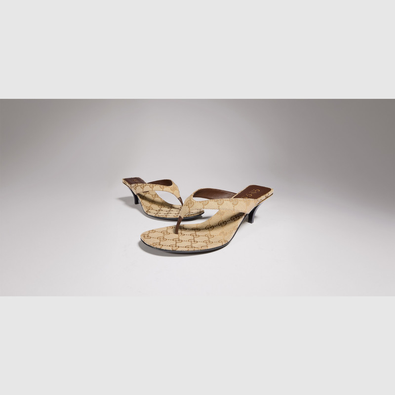 GUCCI Women's Vittoria thong outlook