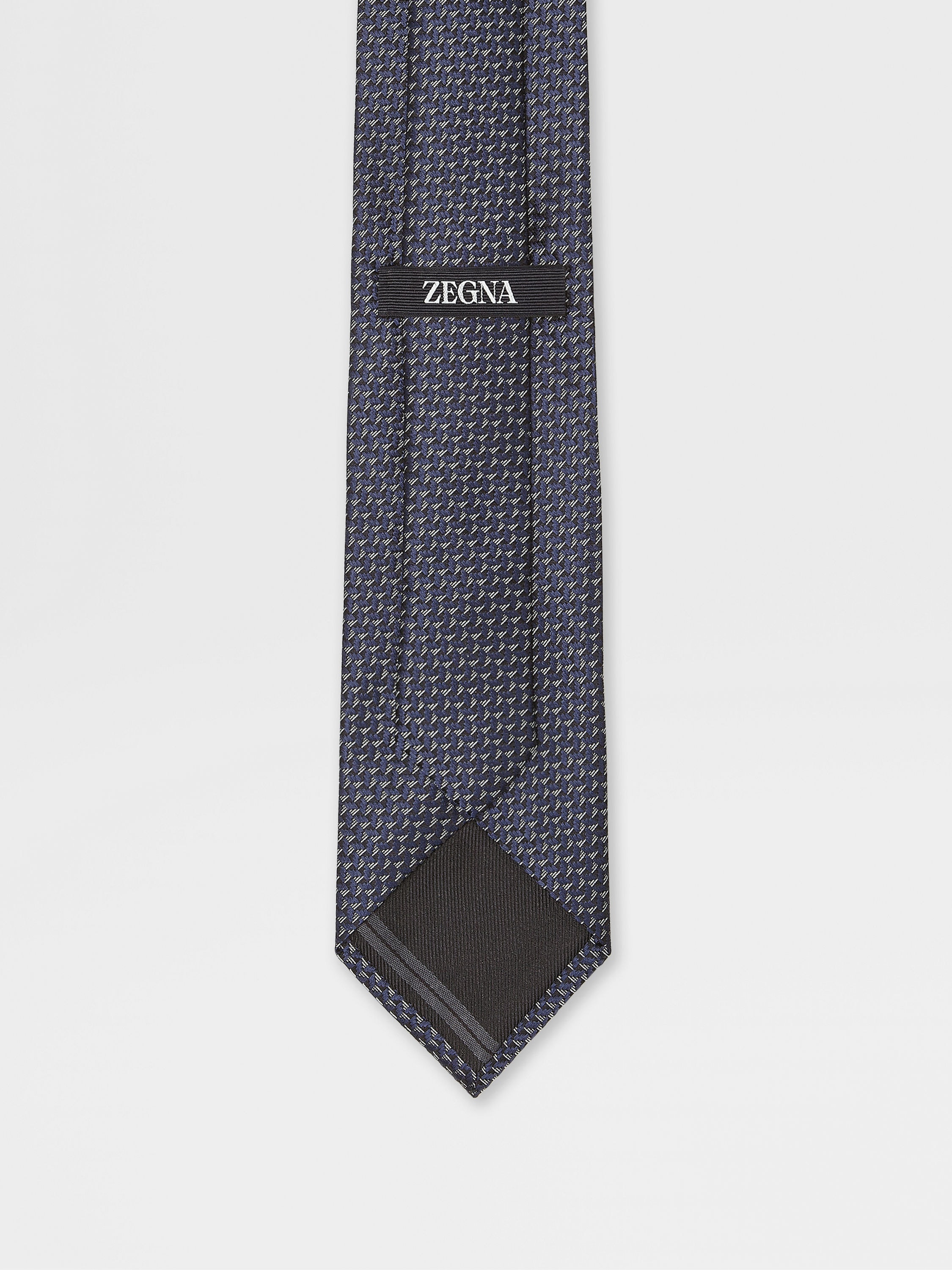DARK BLUE JACQUARD SILK TIE - 3