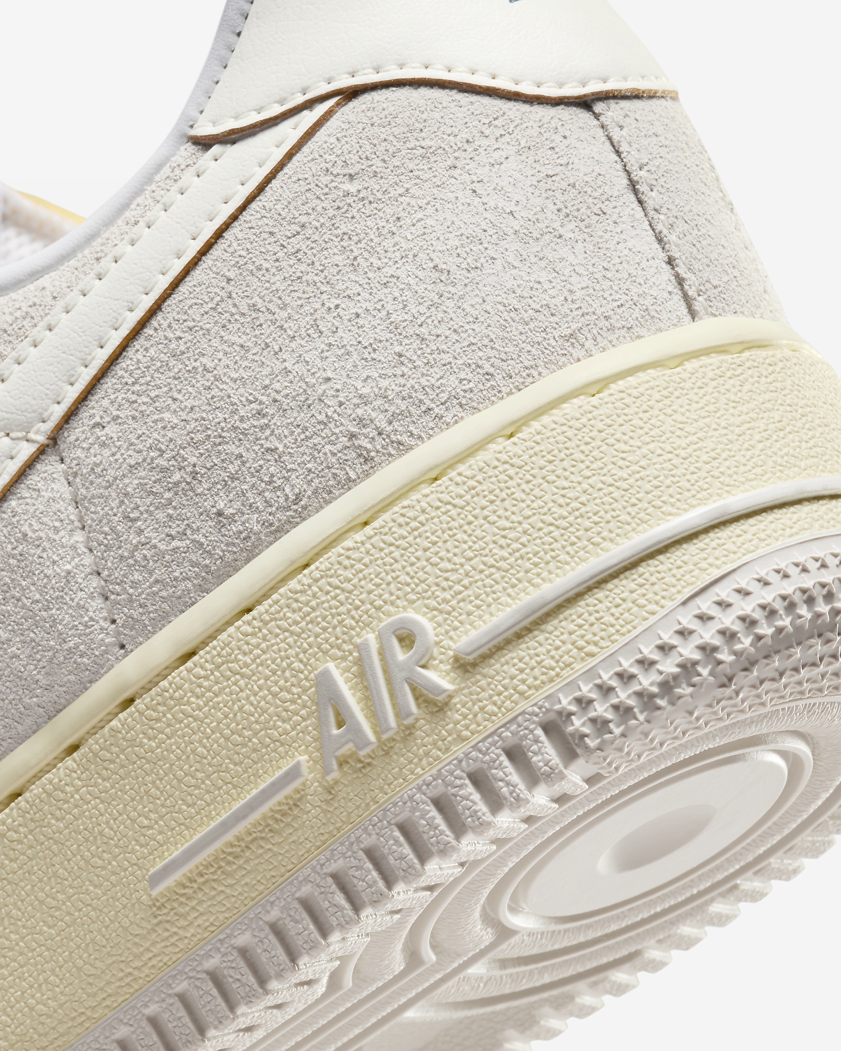 Nike Air Force 1 '07 Men's Shoes - 8