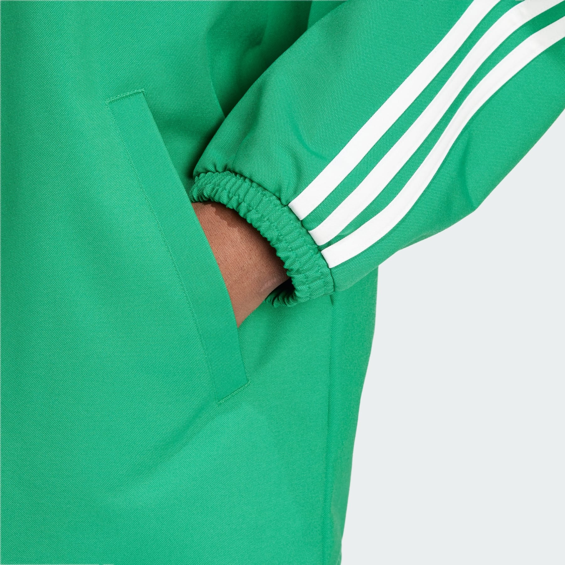 adidas Adicolor Mesh Coach Jacket | REVERSIBLE