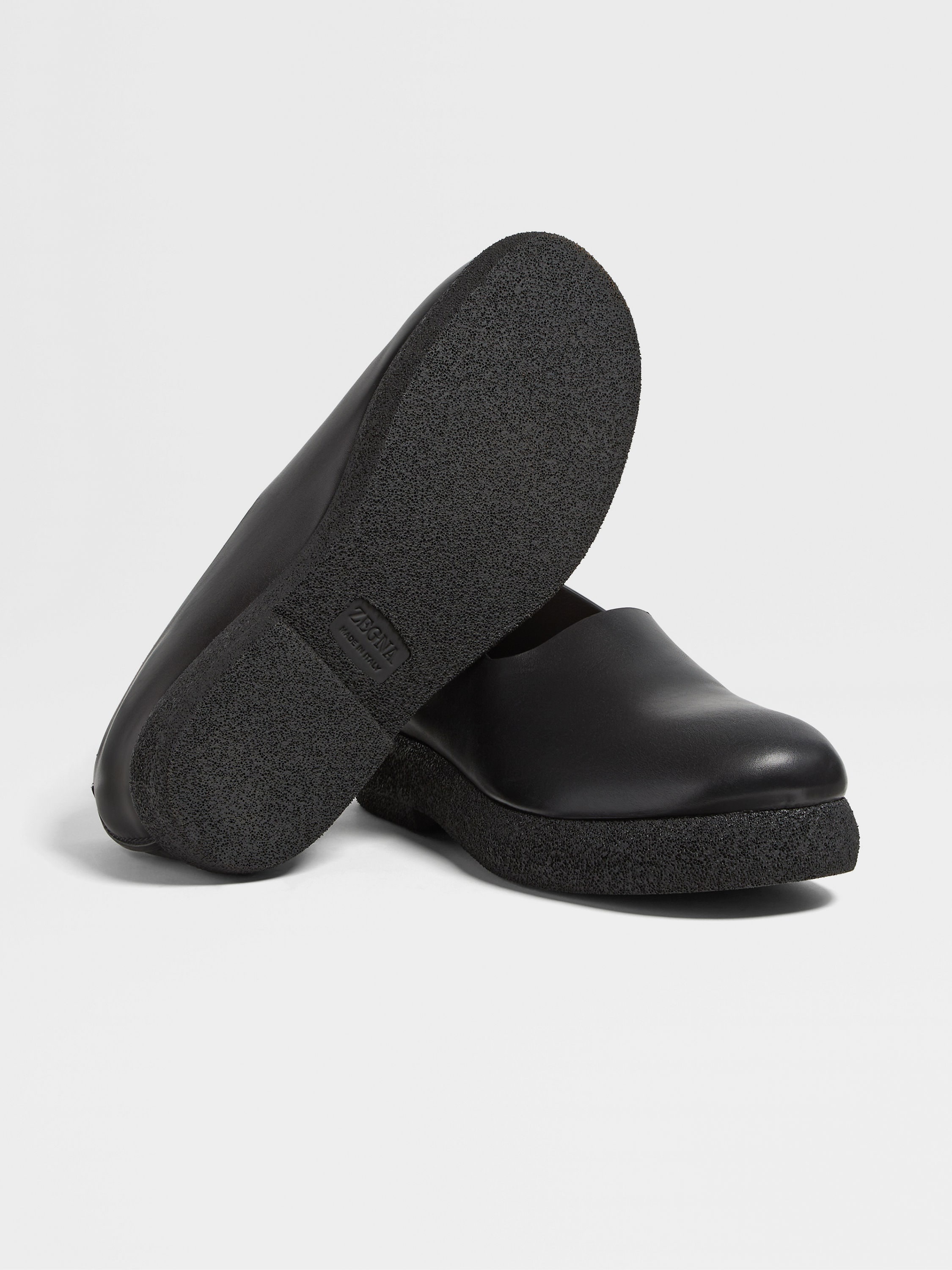 BLACK LEATHER LOAFERS - 2