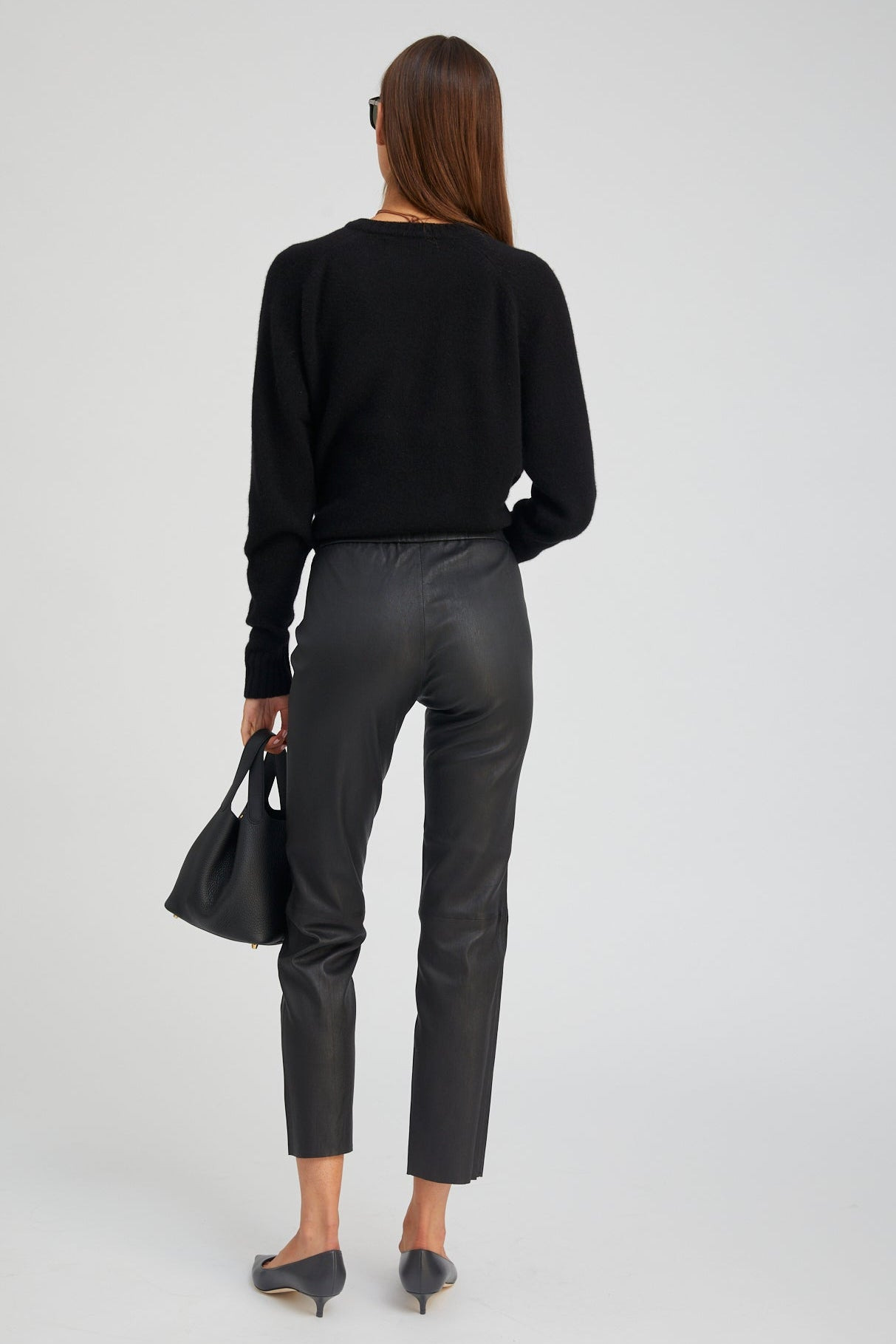 BLACK CASHMERE LOOSE GAUGE CREWNECK - 4