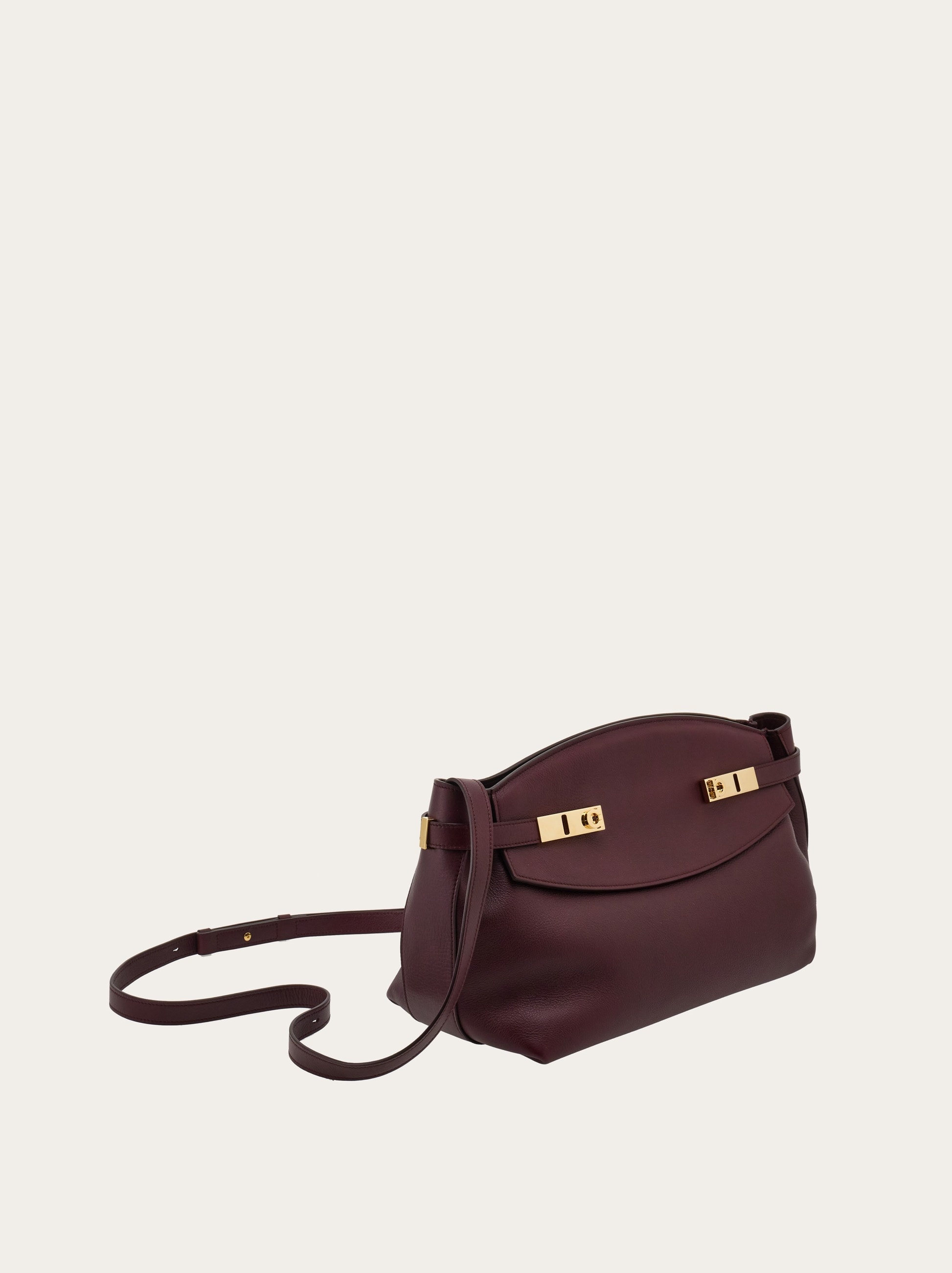 Hug shoulder bag - 5