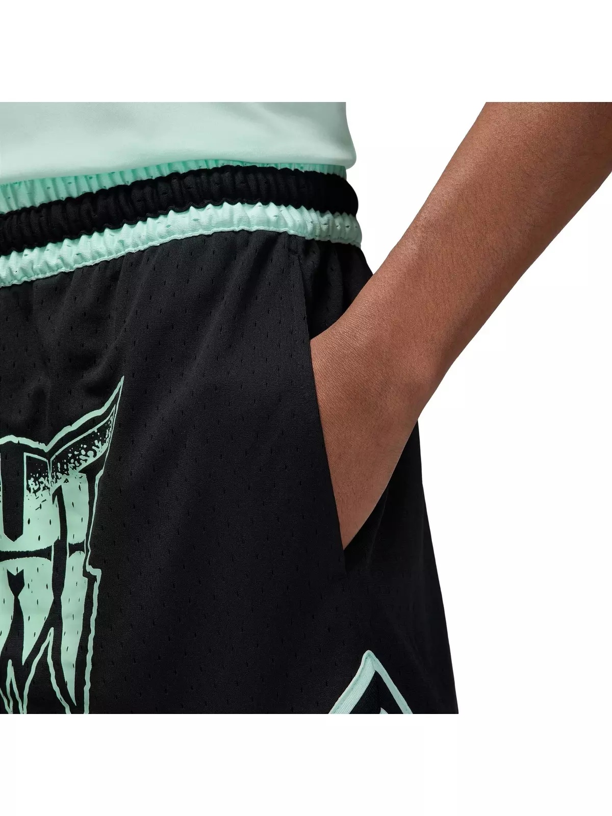 Men's Dri-FIT Sport HBR Diamond Shorts - Black - 4