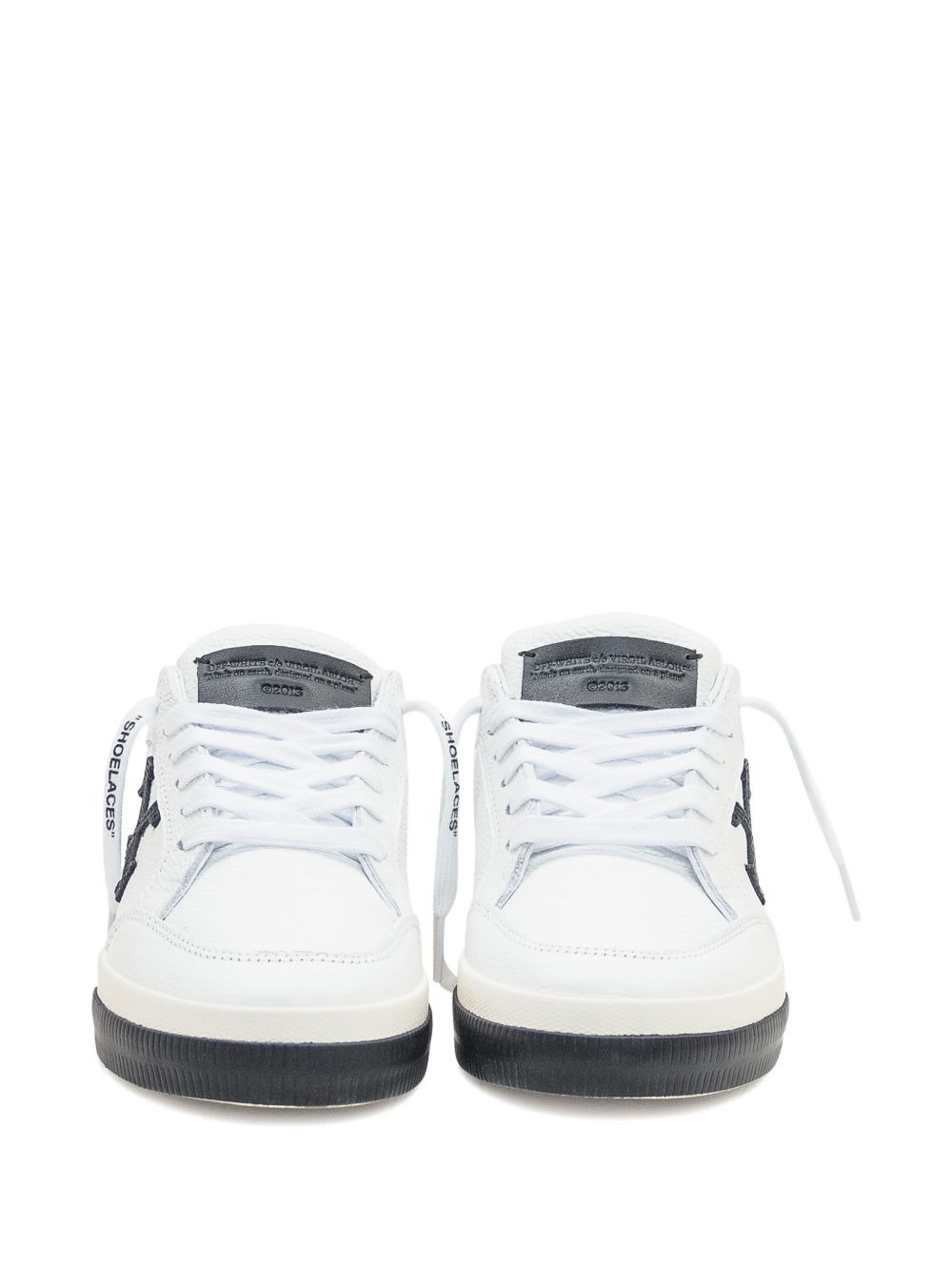 Arrows-motif sneakers - 2