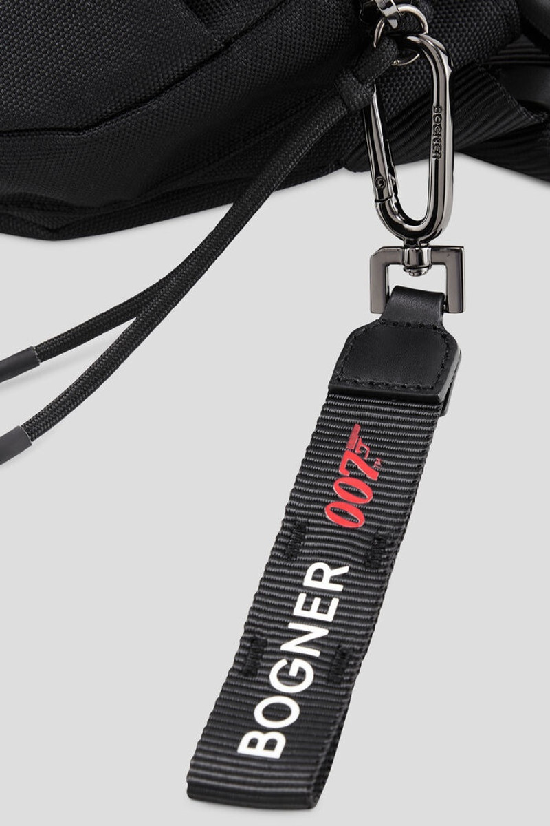 007 Flo Belt bag in Black 6