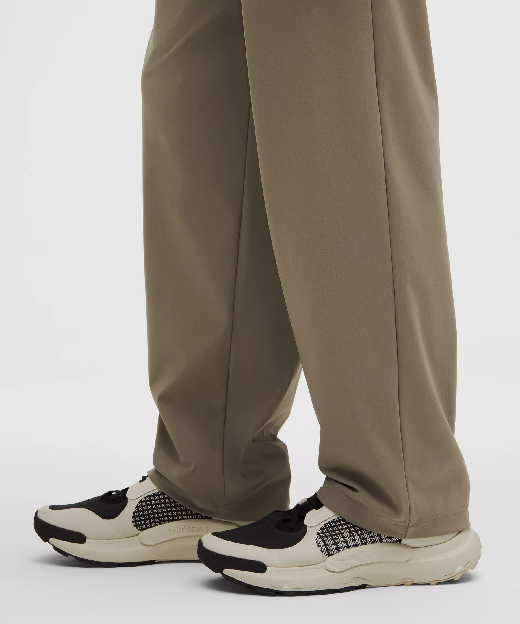 Men's Daydrift Relaxed-Fit Pleated Trouser *Regular - 8