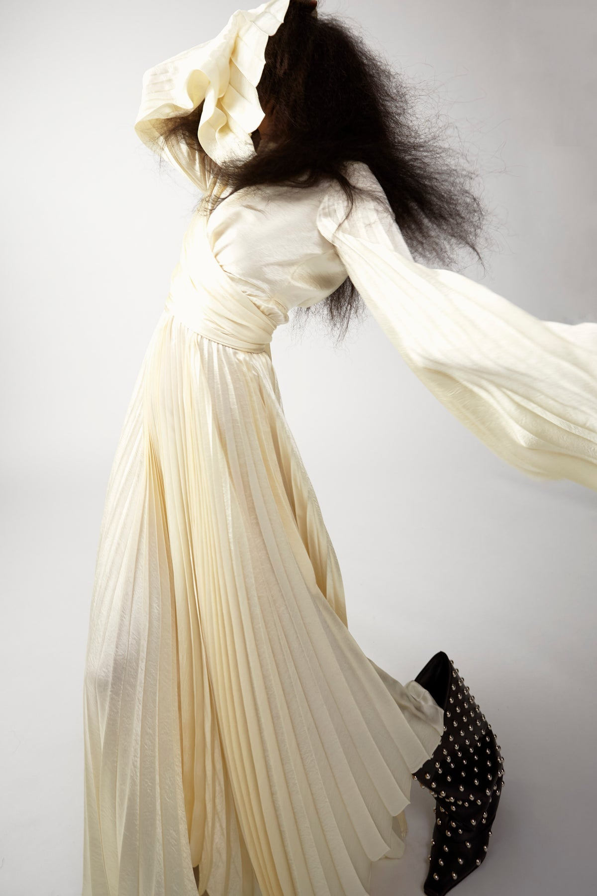 WRAP AROUND MAXI DRESS WITH PLEATED SKIRT AND SLEEVES IVORY - 7
