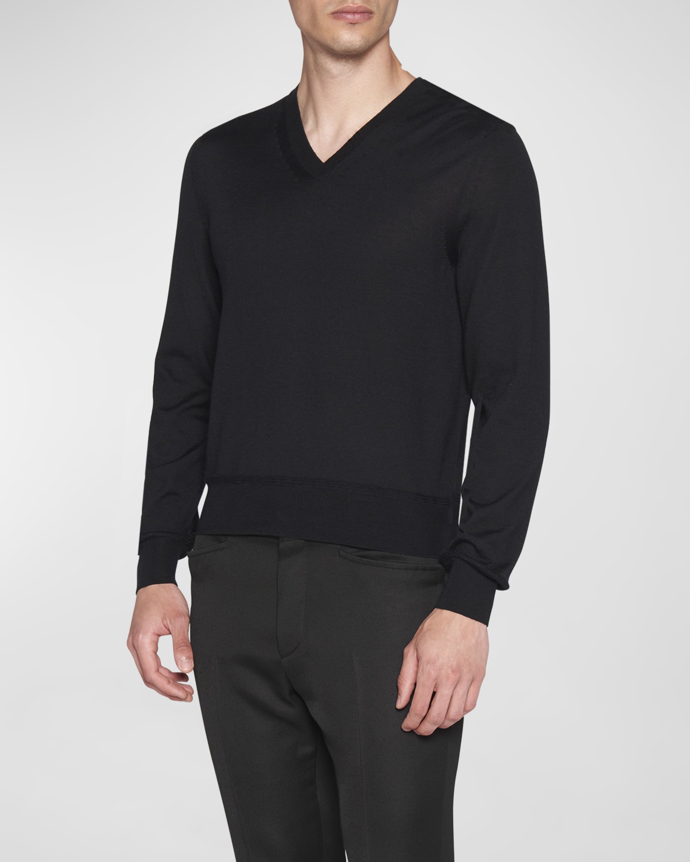 Men's Cashmere V-Neck Sweater - 3