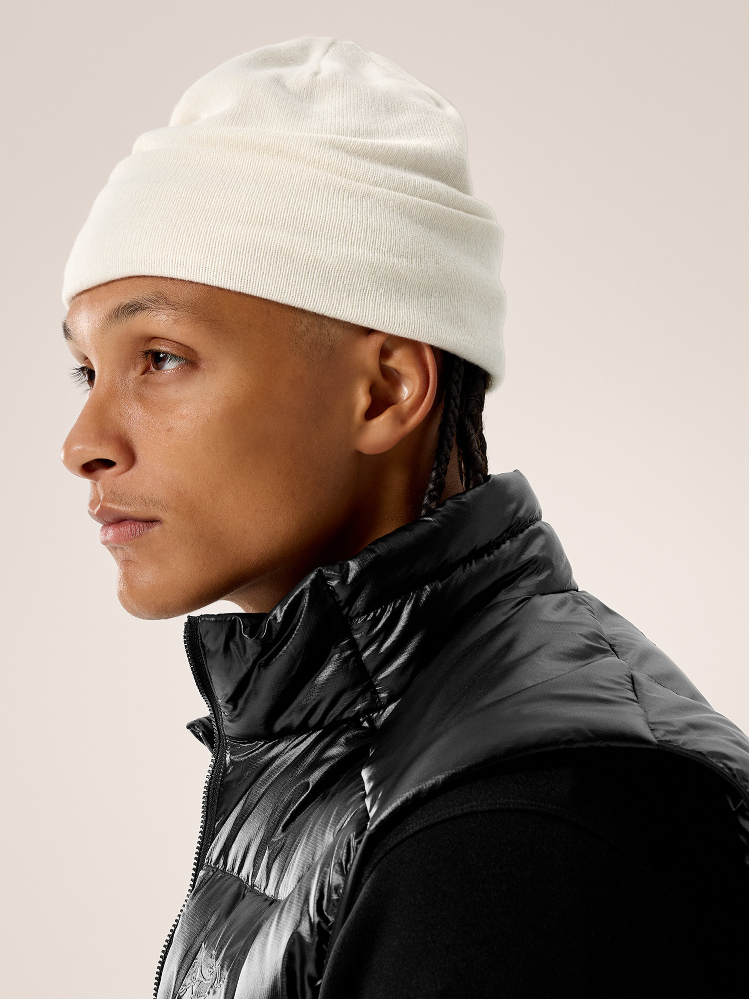 Embroidered Bird Toque - 5