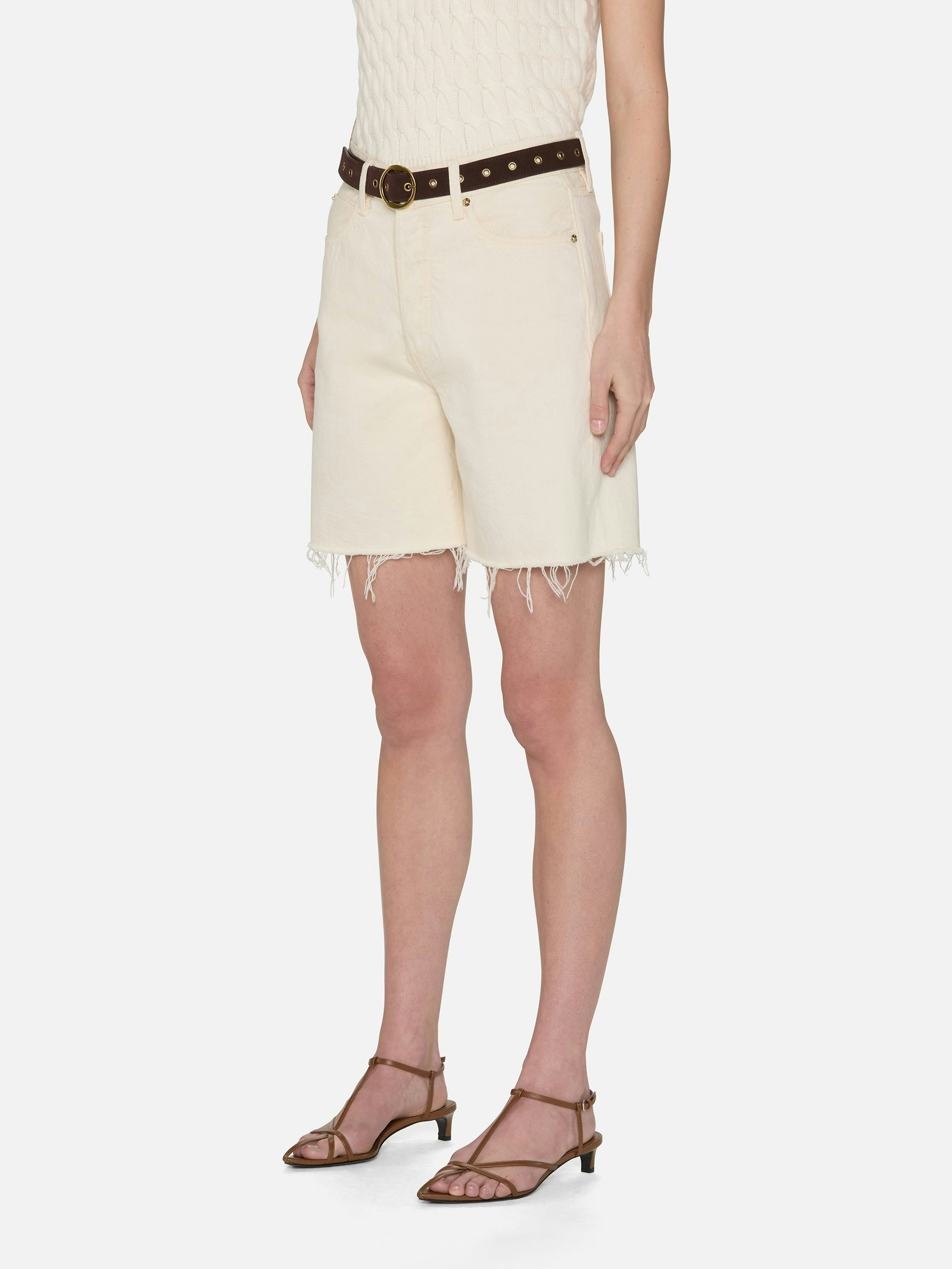THE TIMELESS SHORT - 4