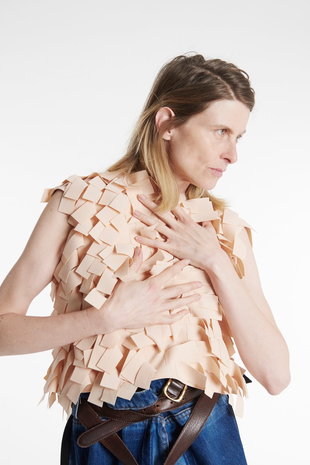TOP WITH RECTANGLE DETAIL NUDE - 2
