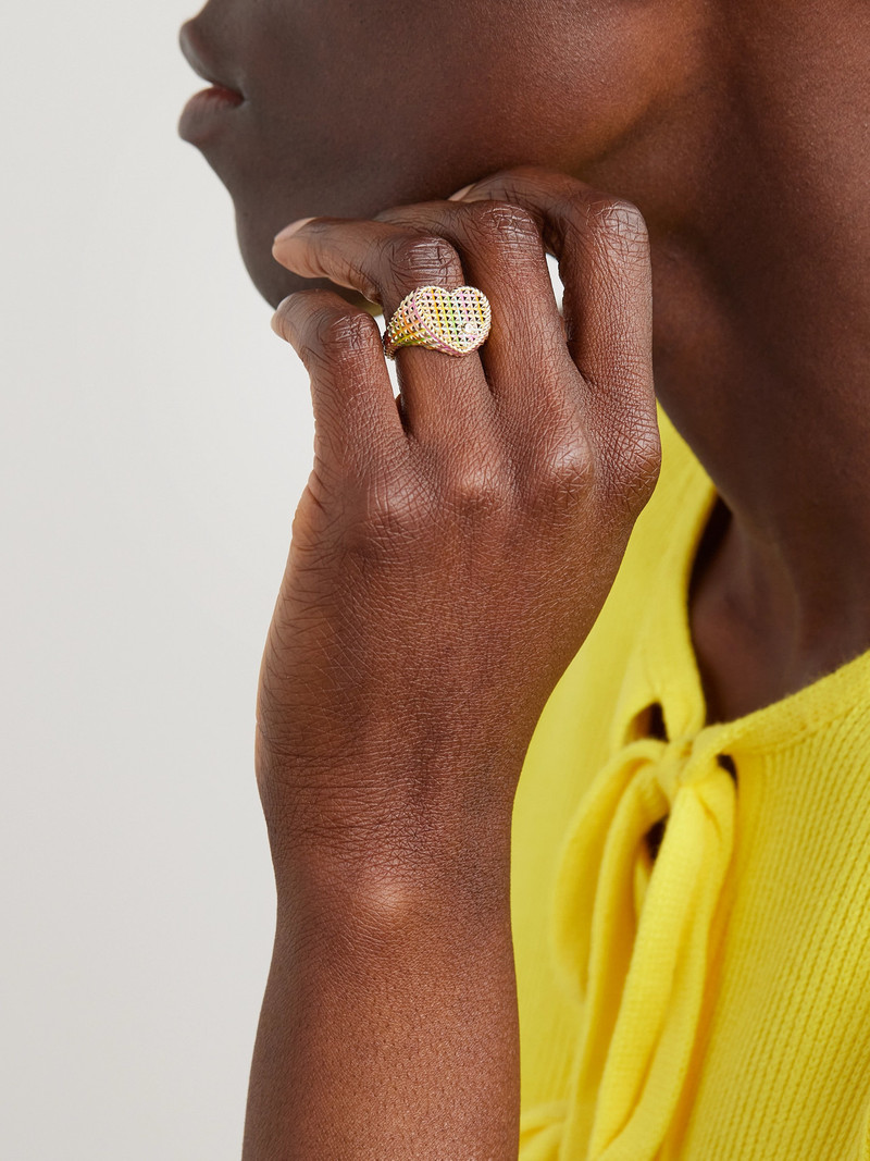 Yvonne Léon Chevaliere Coeur 9-karat Gold, Diamond And Enamel Ring outlook