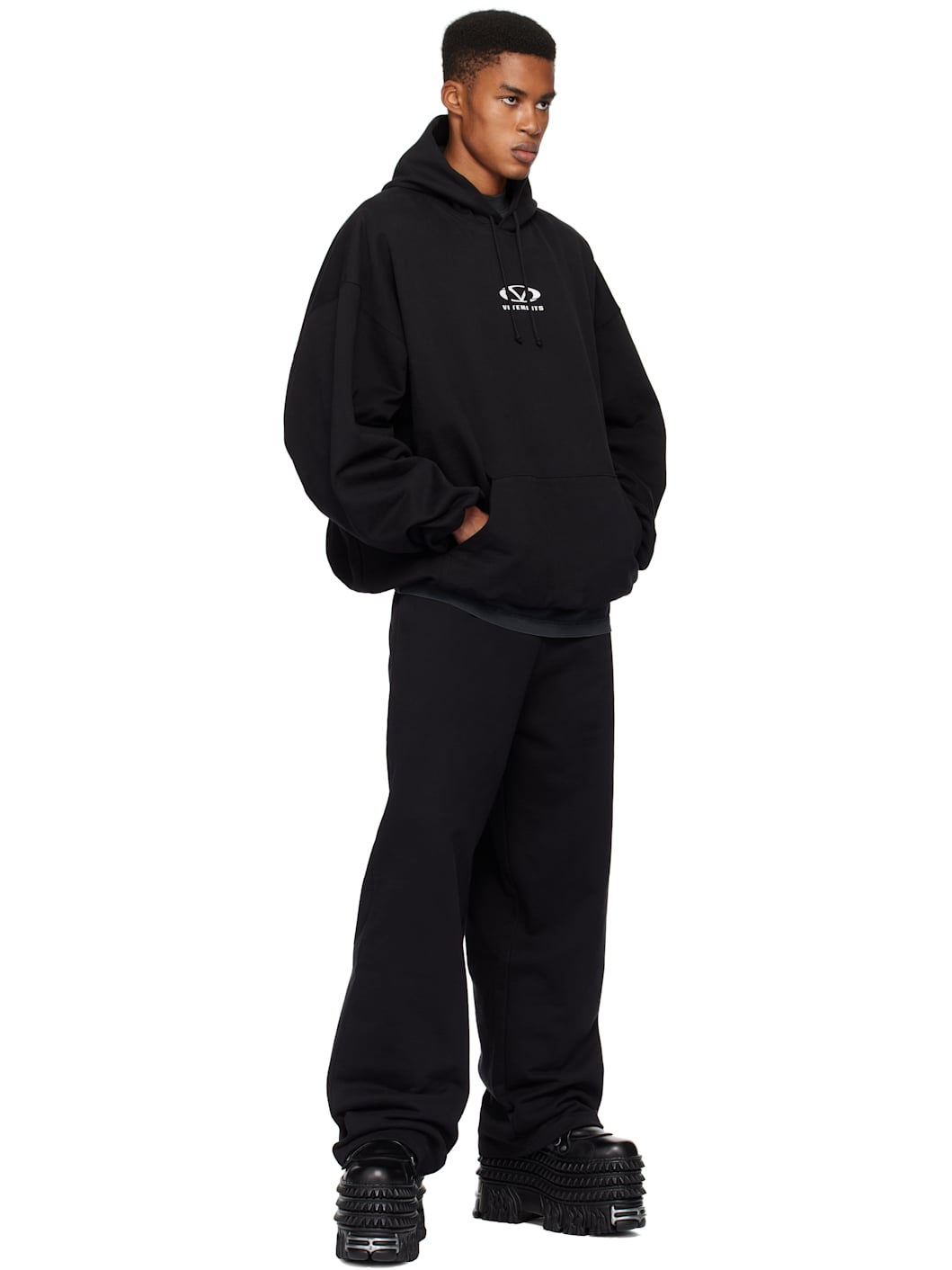 VETEMENTS Black Oval Logo Cropped Boxy Hoodie | REVERSIBLE