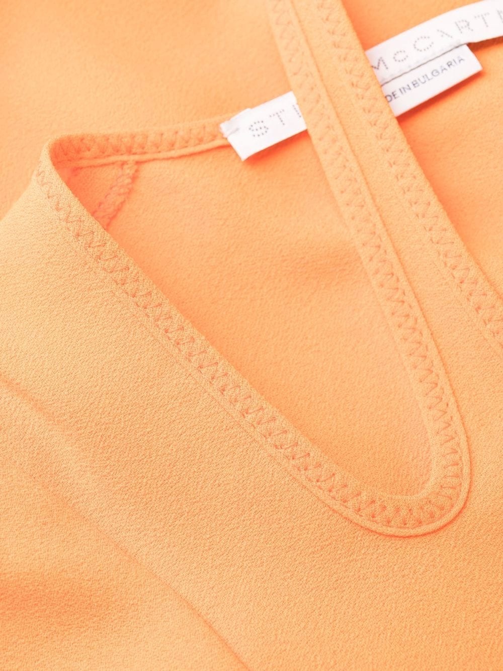 cut-out V-neck flared dress - 10
