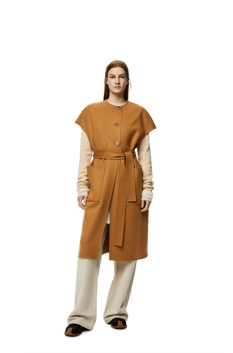 Loewe Capelet belted coat in wool and cashmere outlook