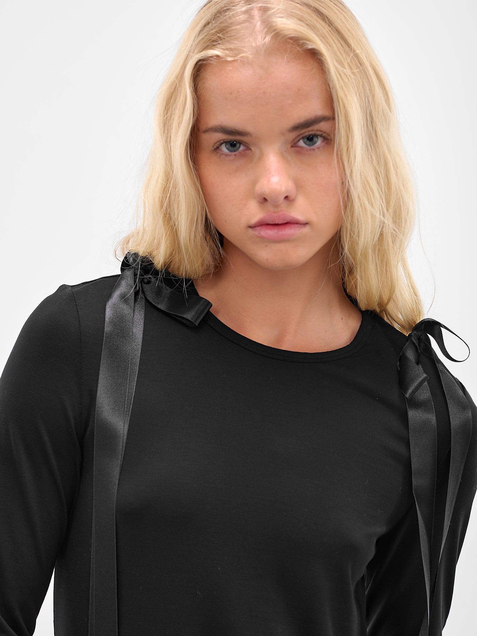 Black Bow Ribbon Tail T-Shirt - 5