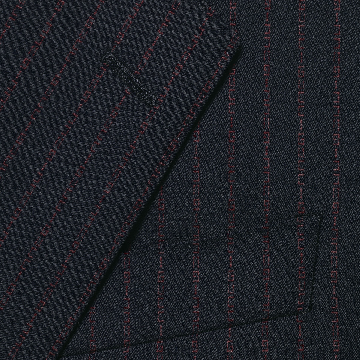 Fitted Gucci pinstripe suit - 8