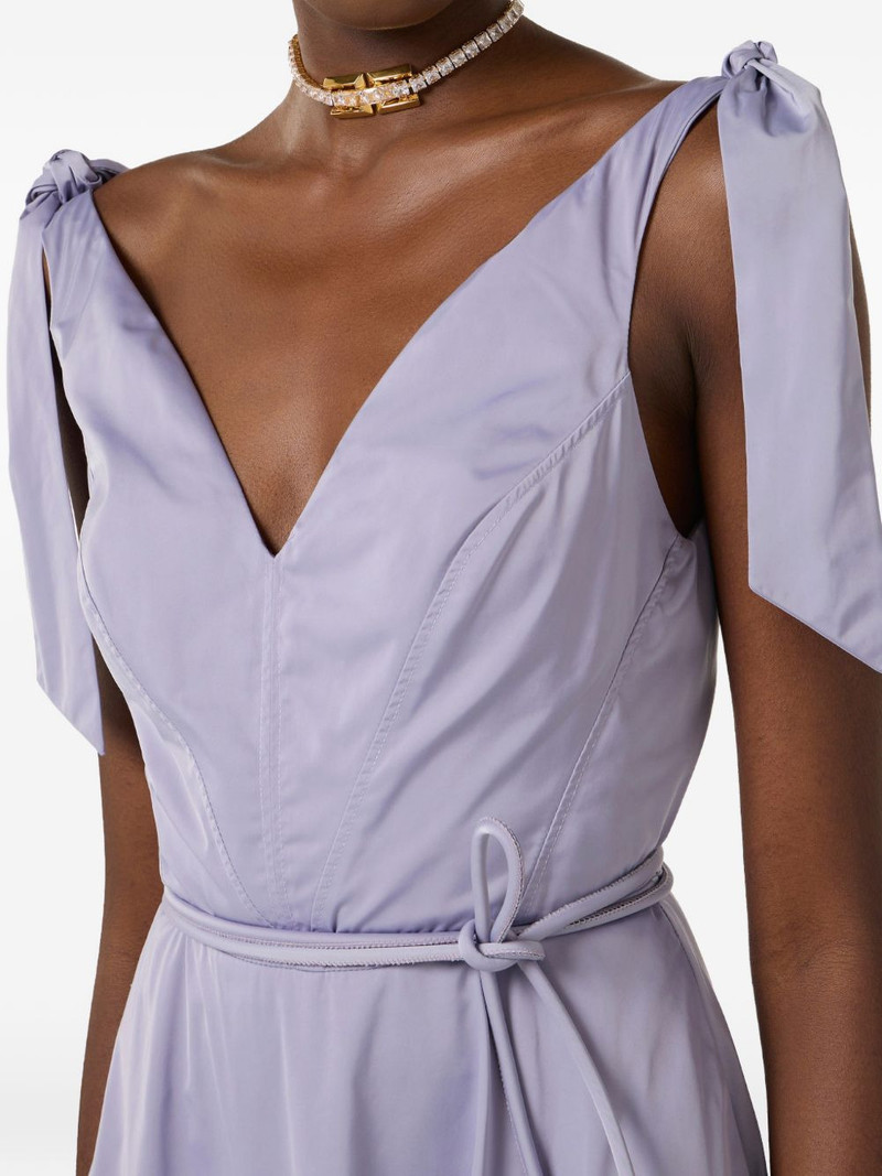 V-neck midi dress 5