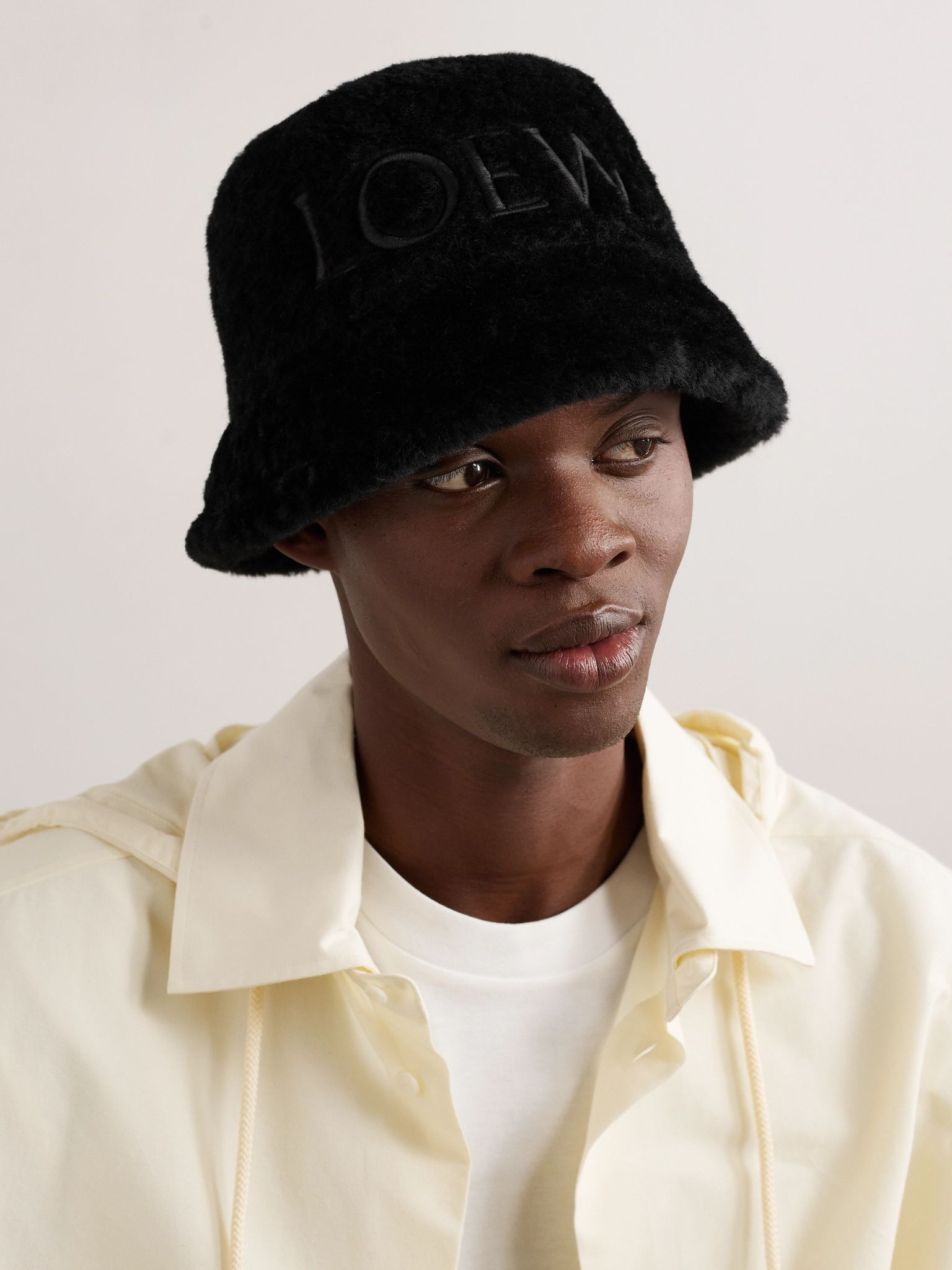 Logo-Embroidered Shearling Bucket Hat Black - 2