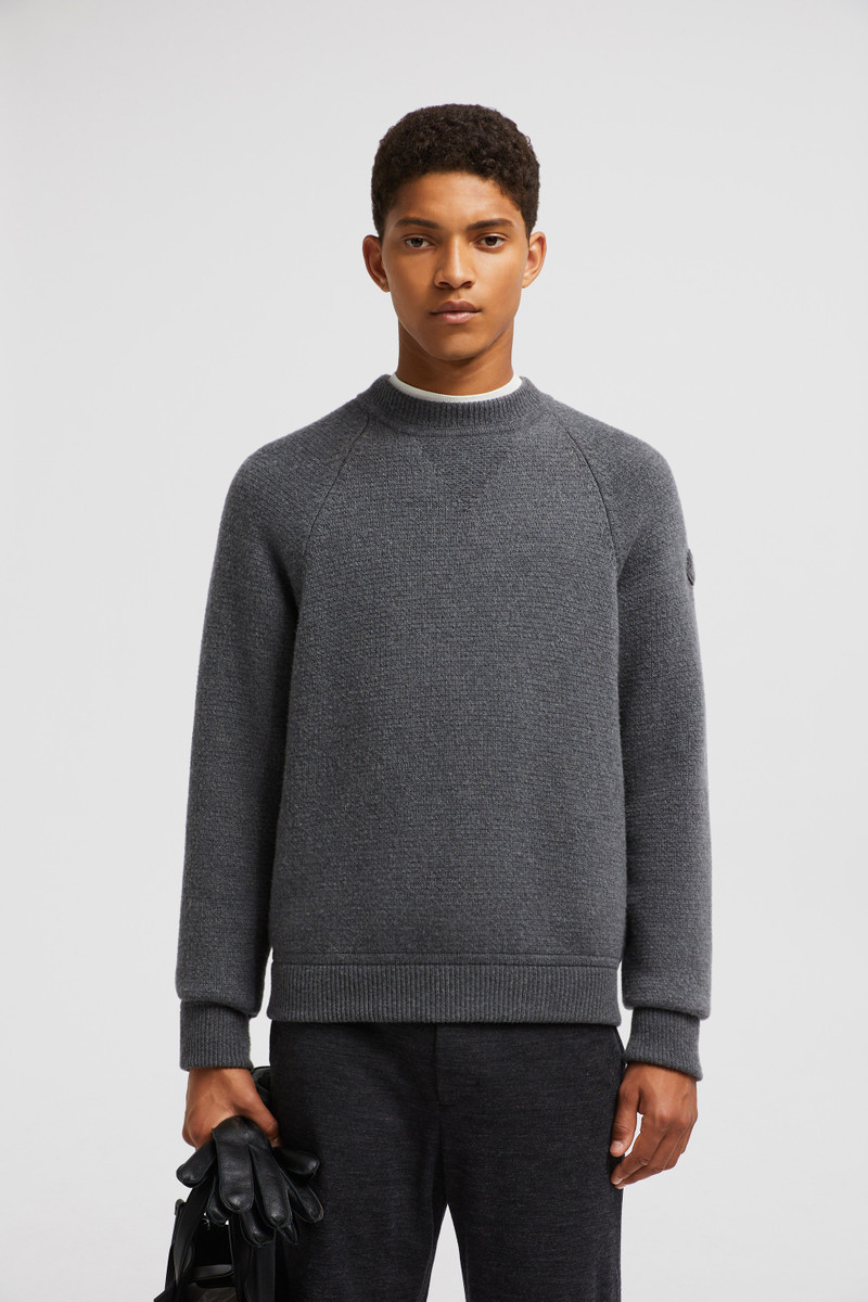 Moncler Wool & Cashmere Sweater outlook