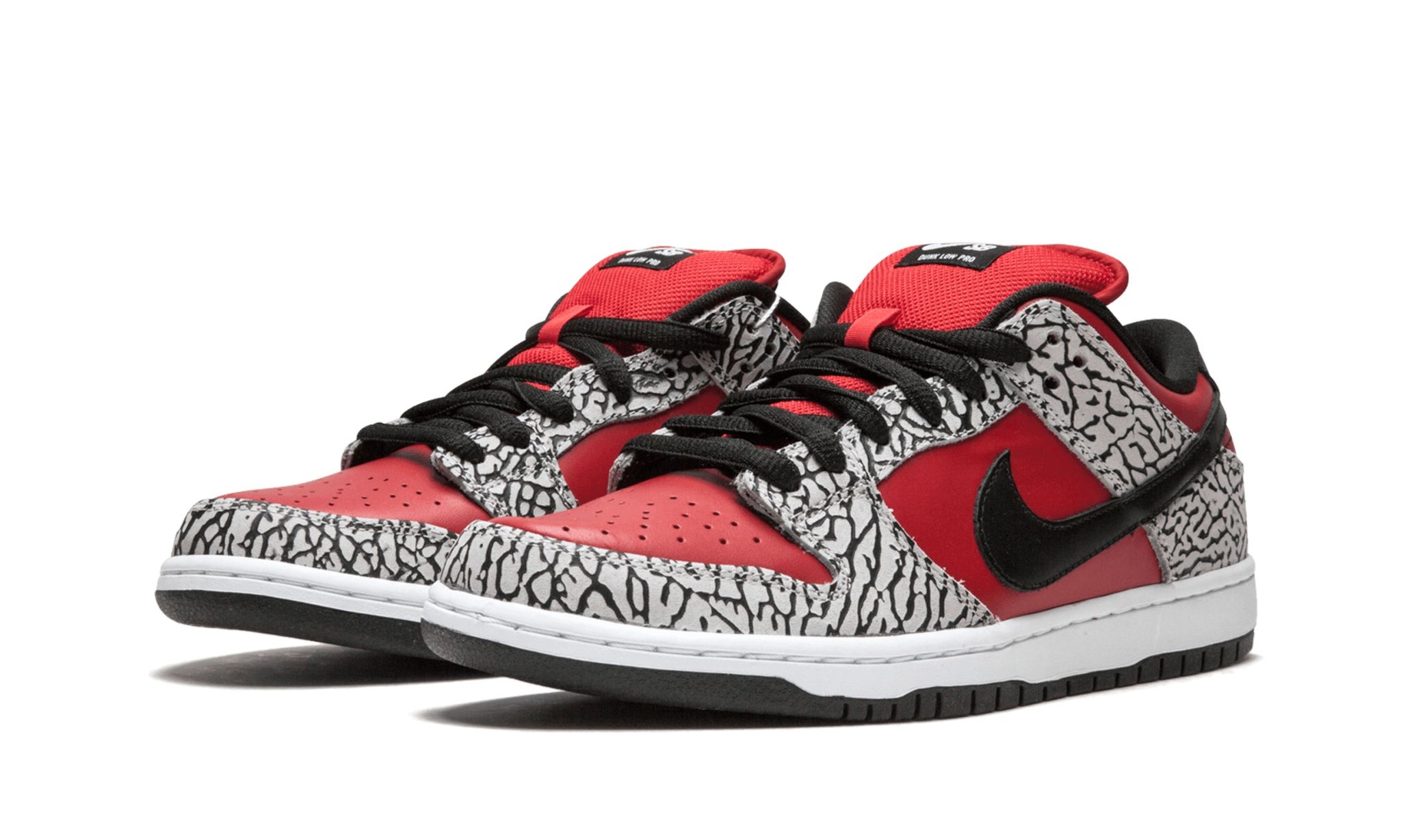 SB Dunk Low Premium "Supreme - Red Cement" - 2