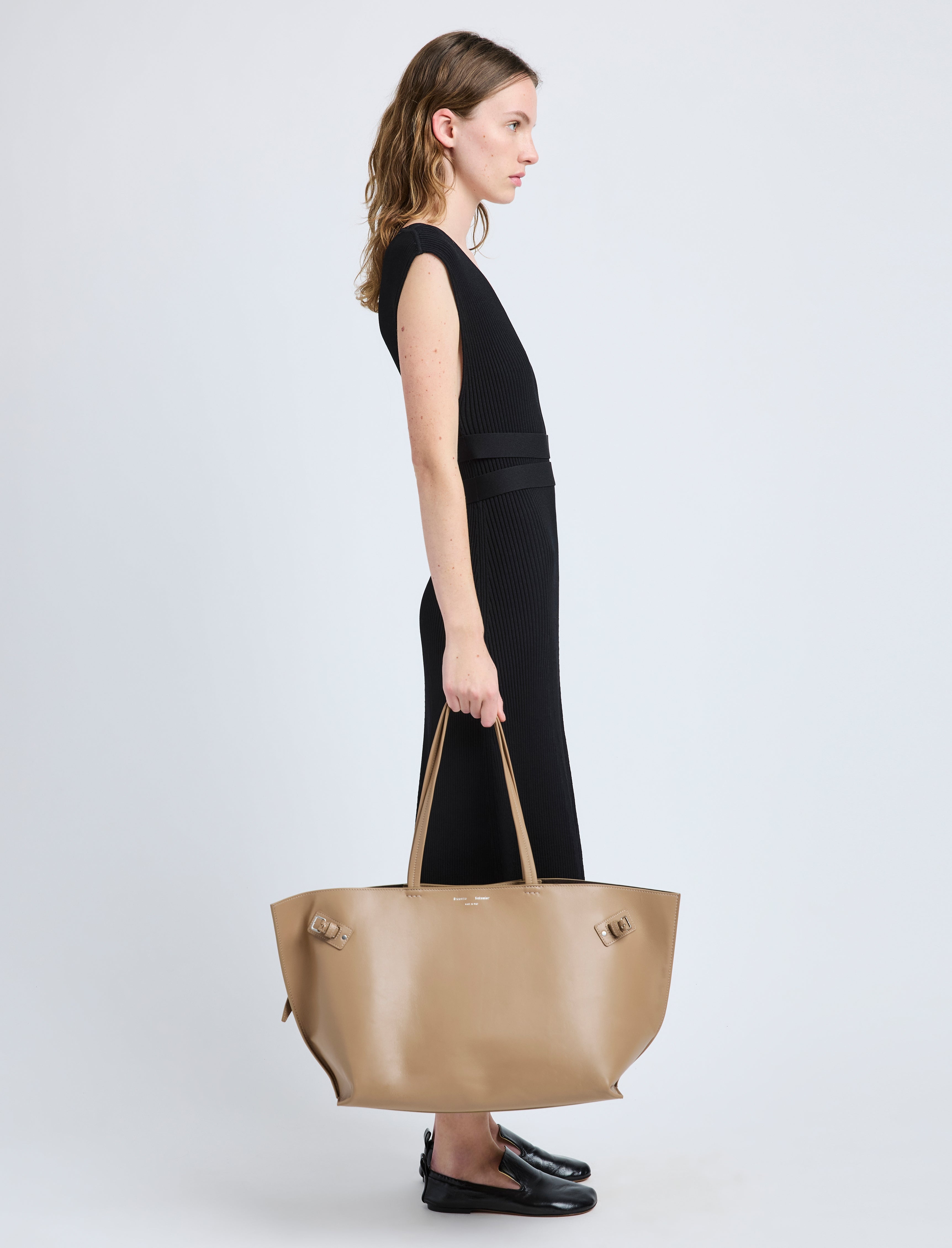 Days Carryall in Smooth Calf - 6