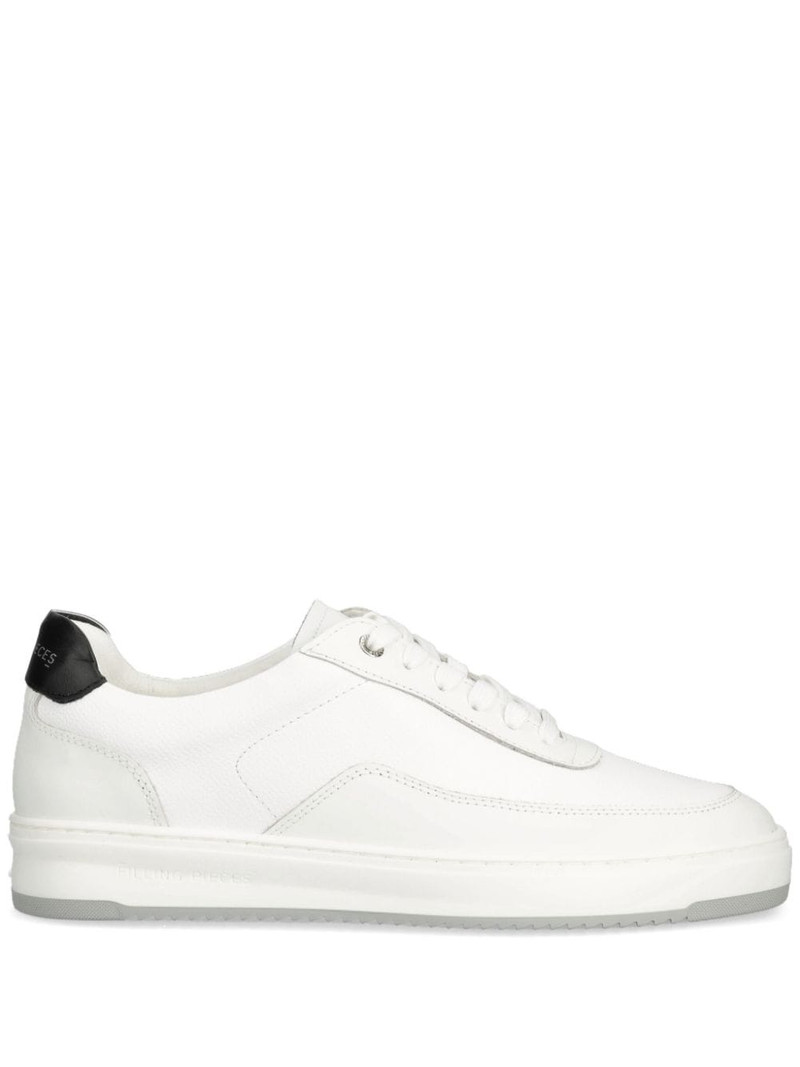 Mondo sneakers 1