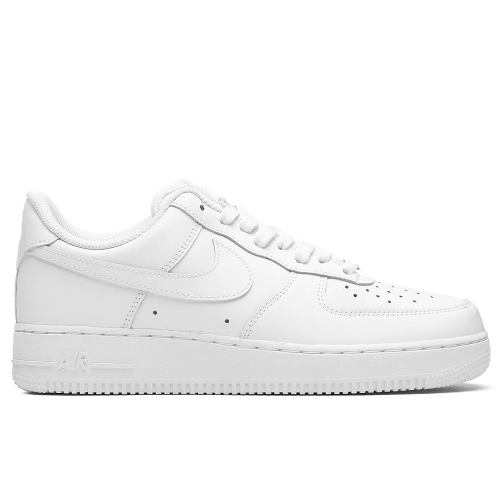 NIKE AIR FORCE 1 '07 - TRIPLE WHITE - 1