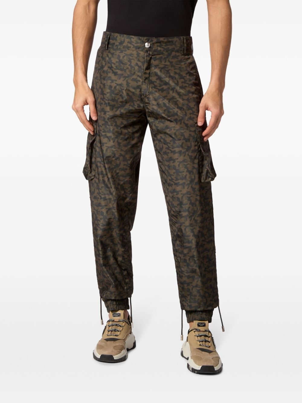 camouflage cargo trousers - 2